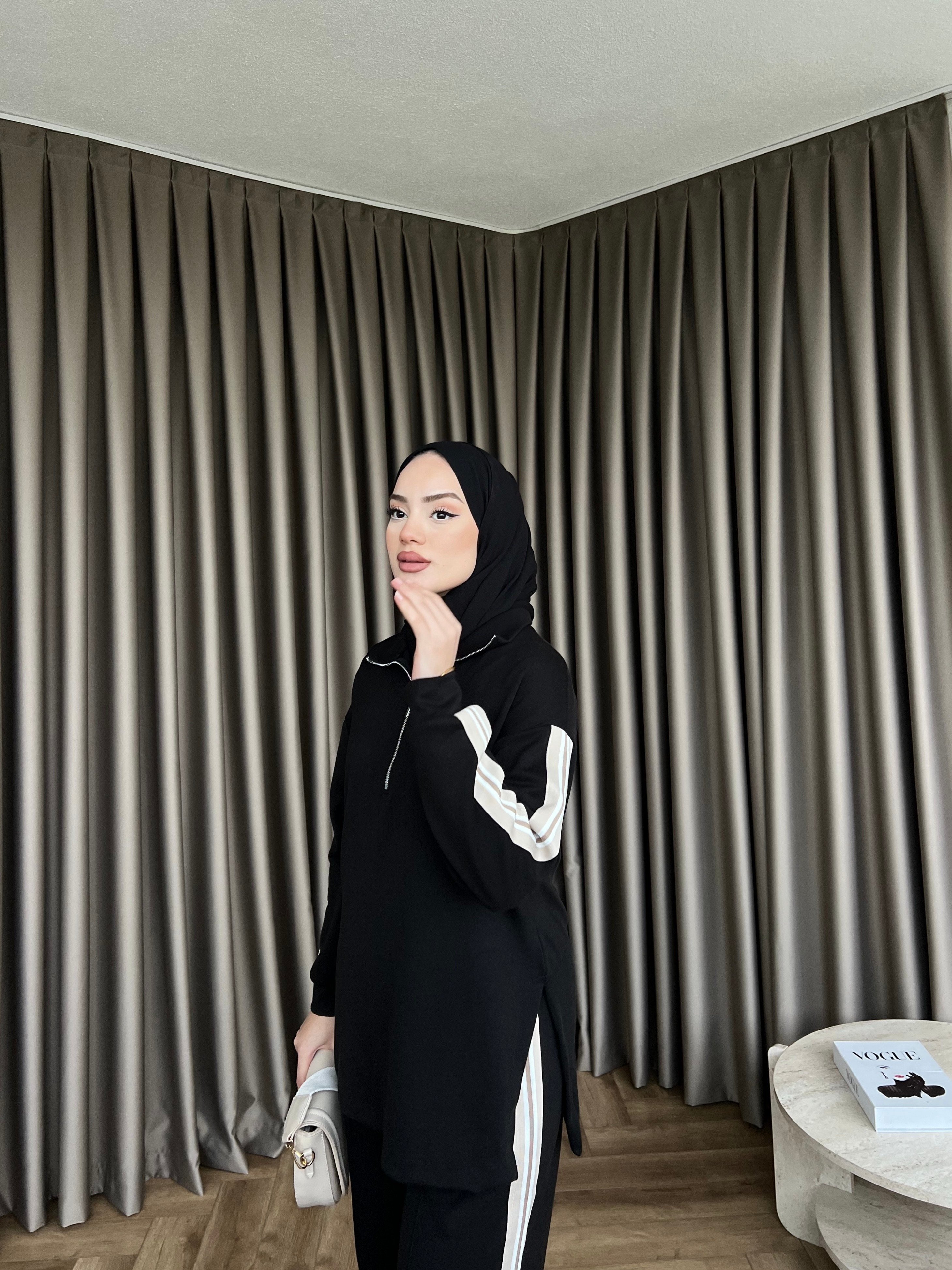 Marsi Oysh Takım- Siyah