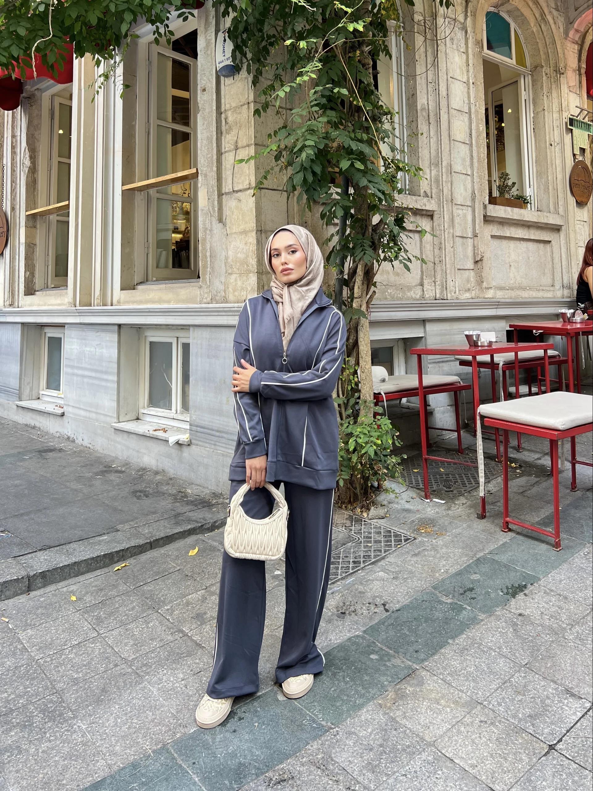 Mehru Çizgi Detaylı Takım - Lacivert