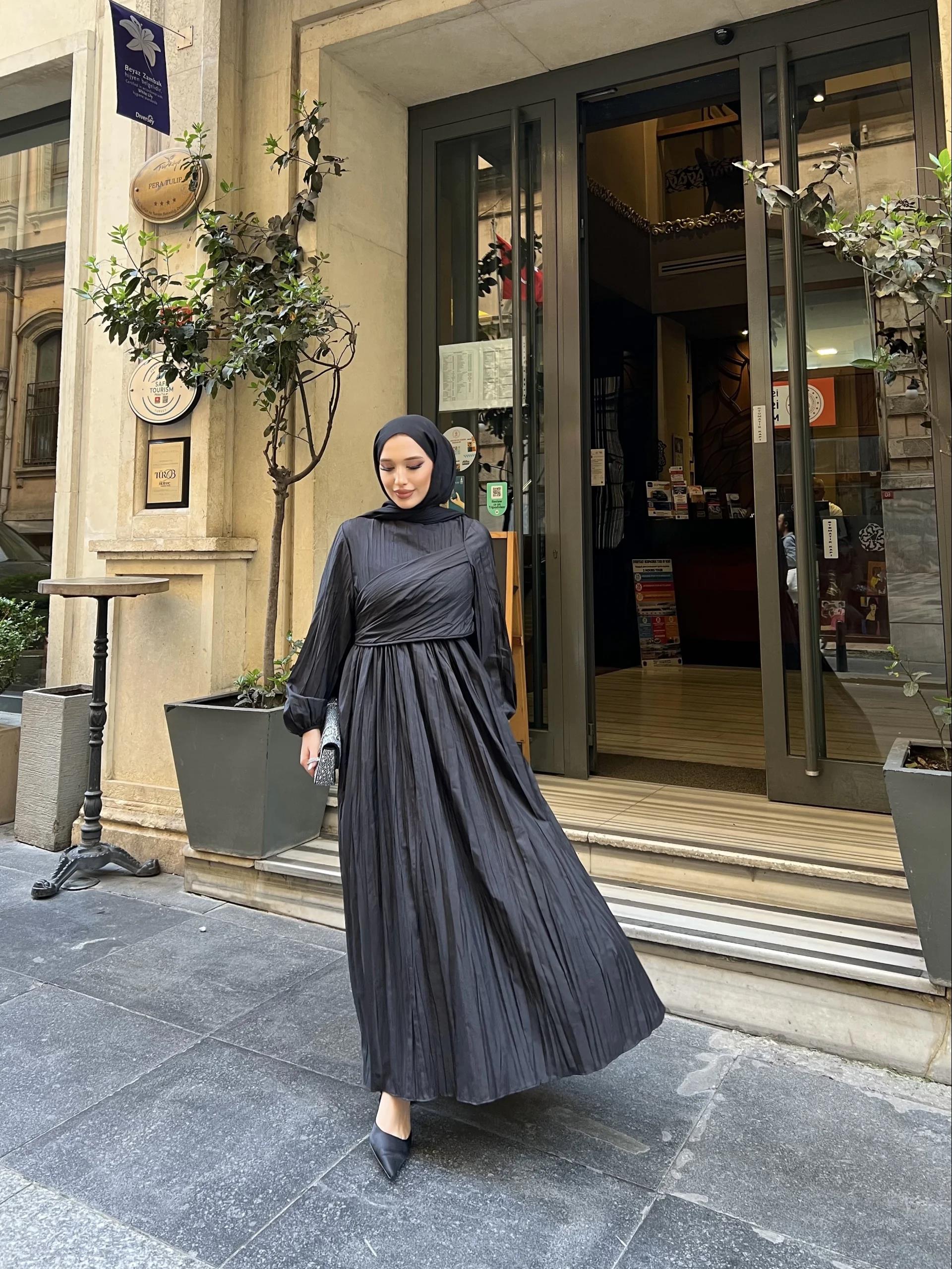 MELDA ELBİSE - SİYAH