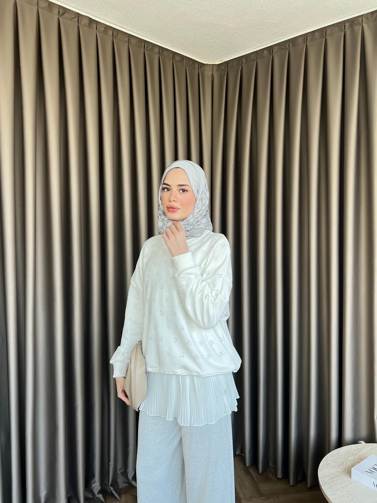 Muadil Harf Taşlı Sweat Beyaz