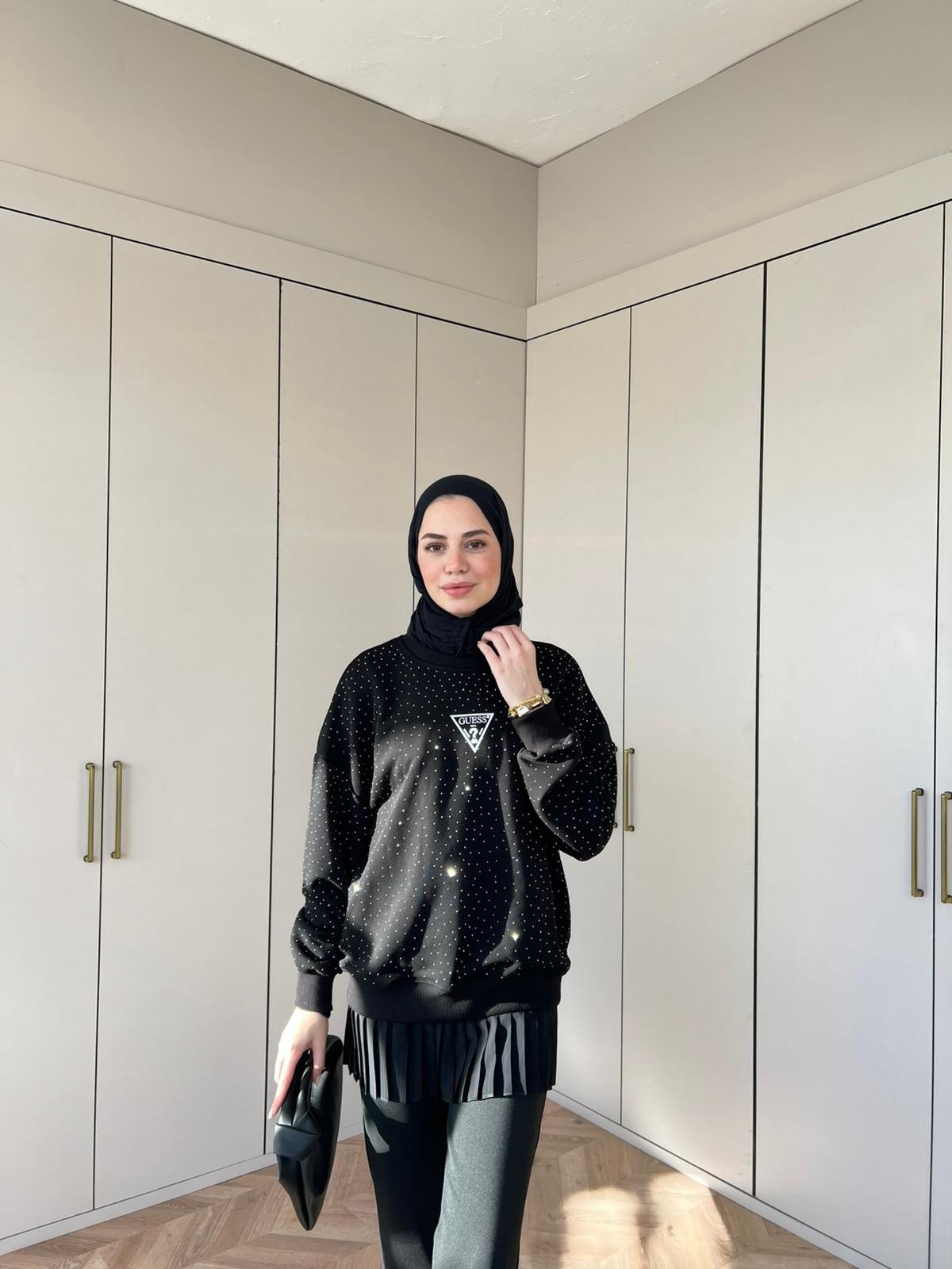 Muadil Komple Taşlı Ufak Yazılı Sweat - Siyah 