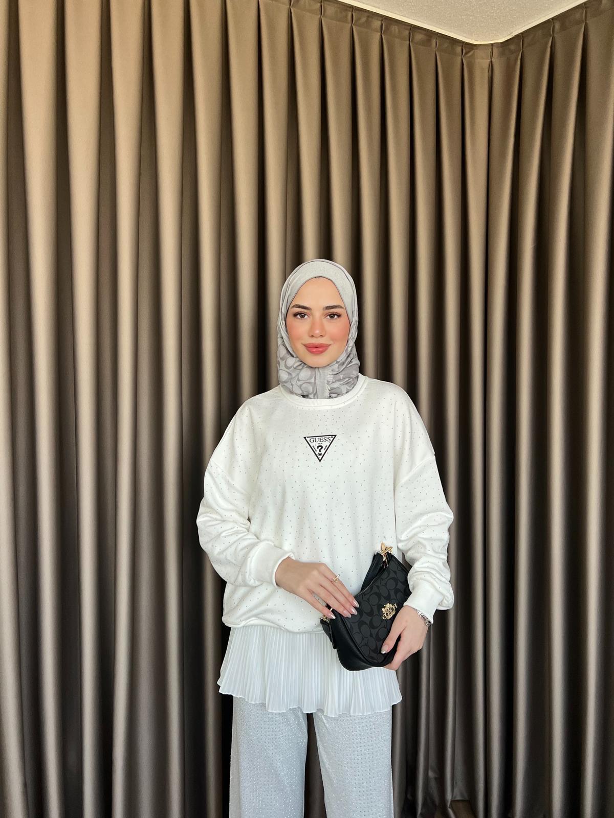 Muadil Komple Taşlı Ufak Yazılı Sweat Beyaz