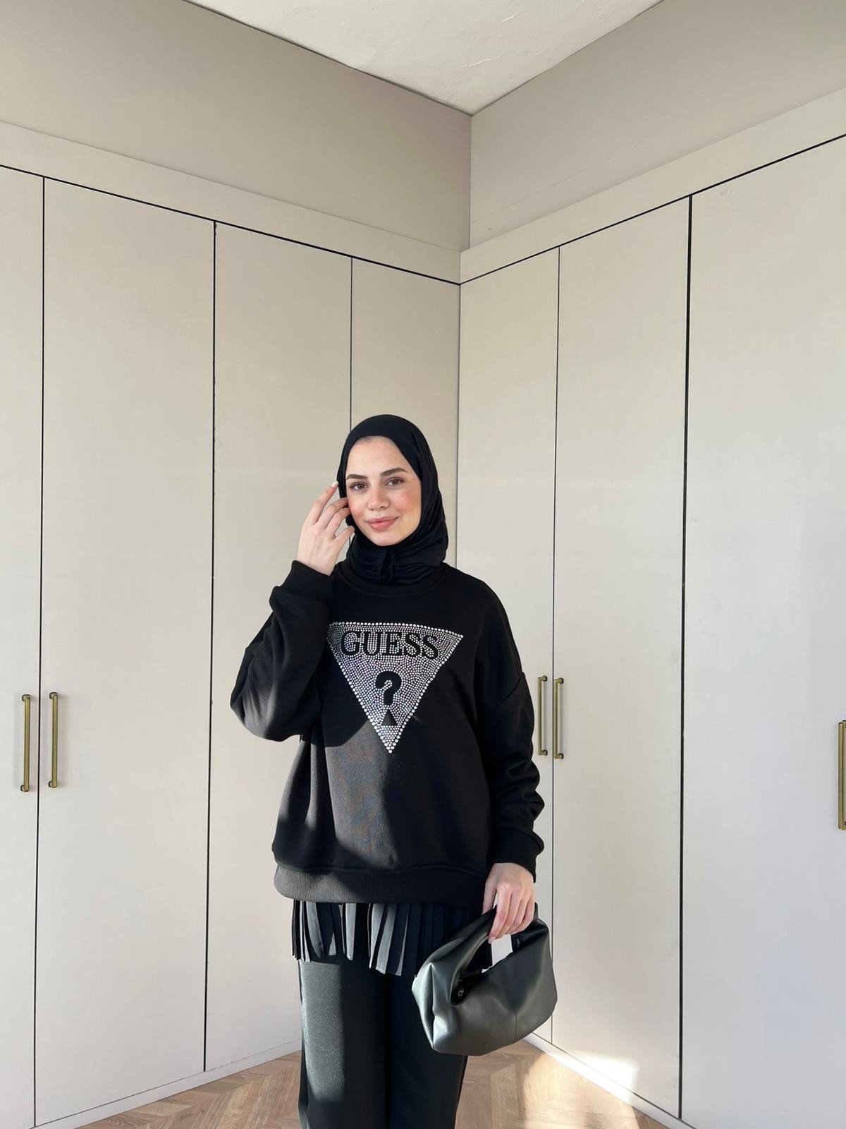 Neqa Muadil Ön ? Komple Taşlı Sweat - Siyah