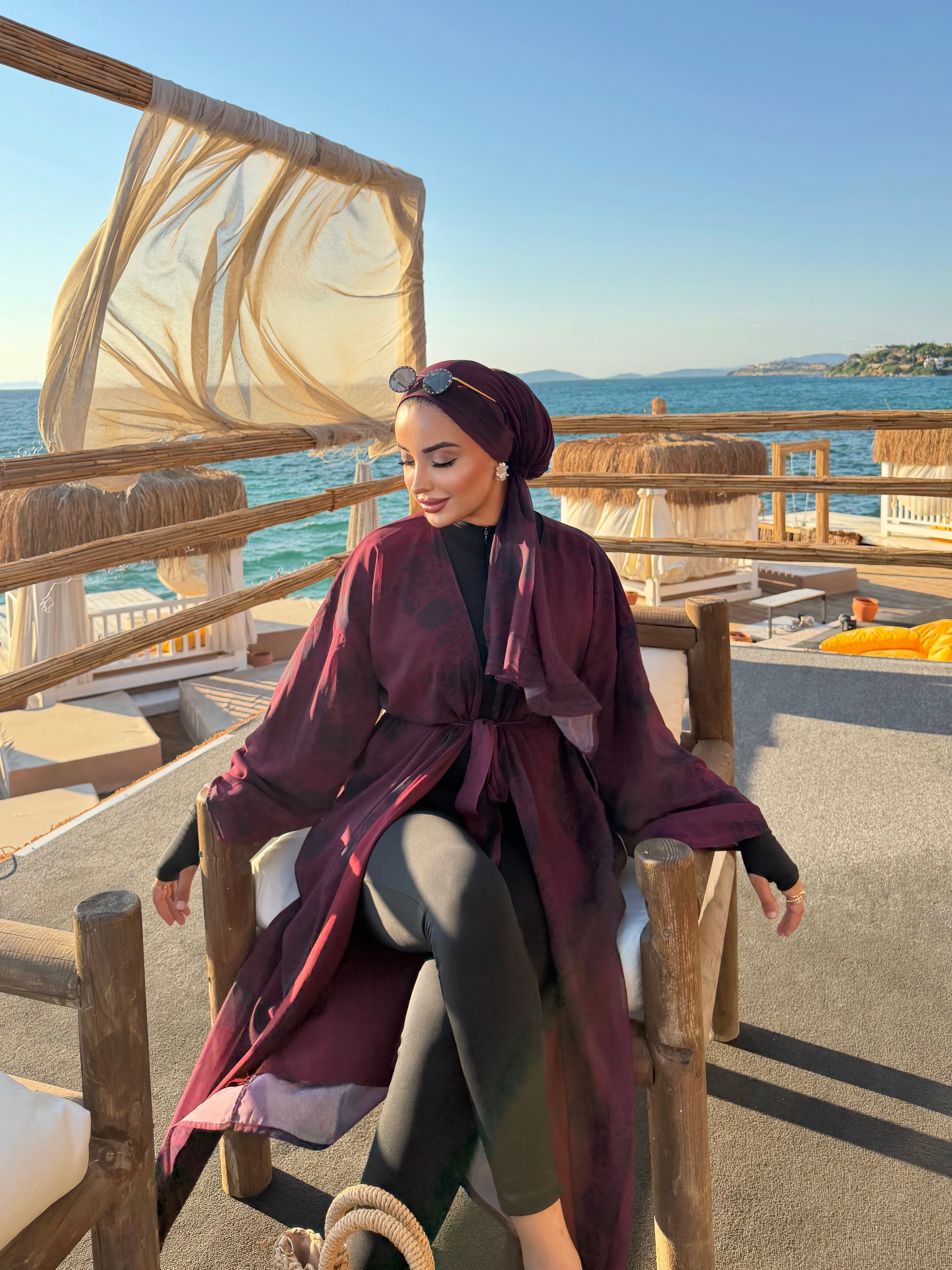 Nur Abaya-Mürdüm 