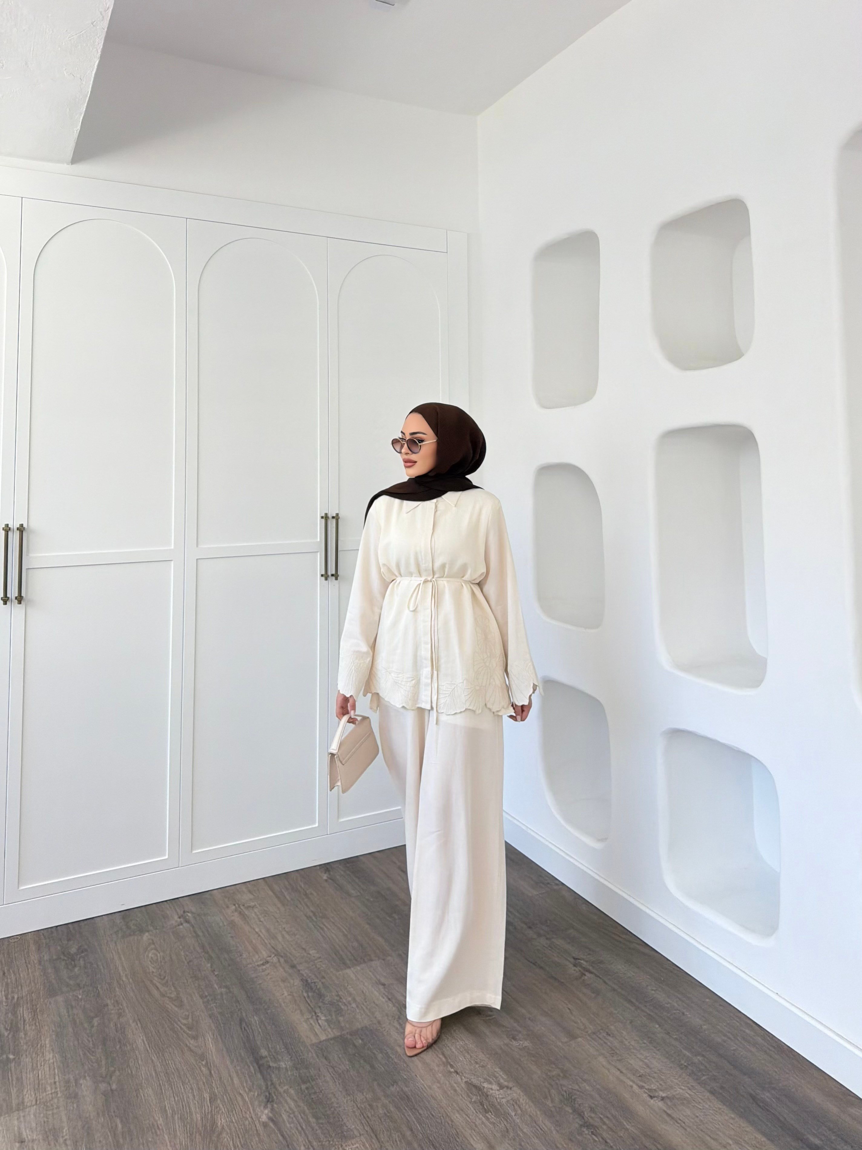 Nurse Keten Takım - Krem