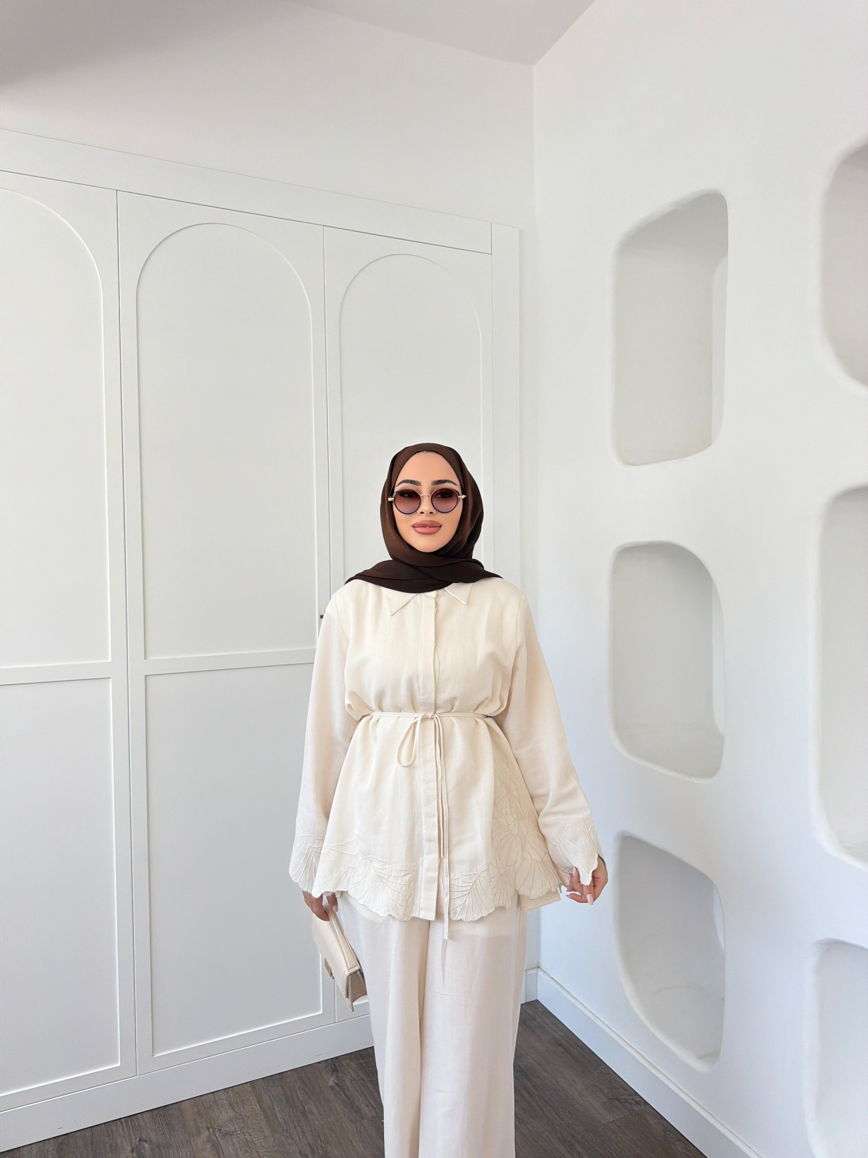 Nurse Keten Takım - Krem