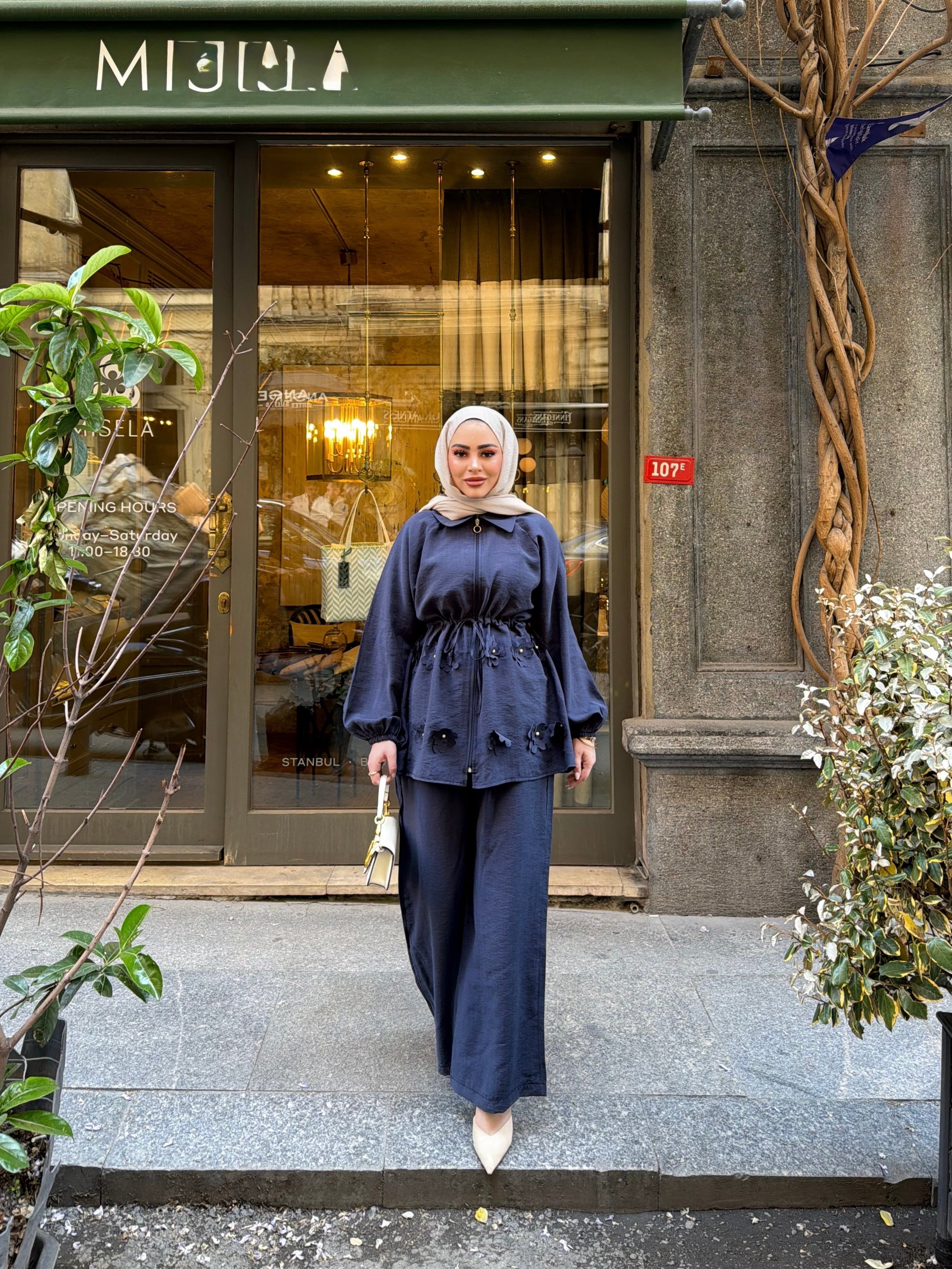 Papatya Takım - Laci