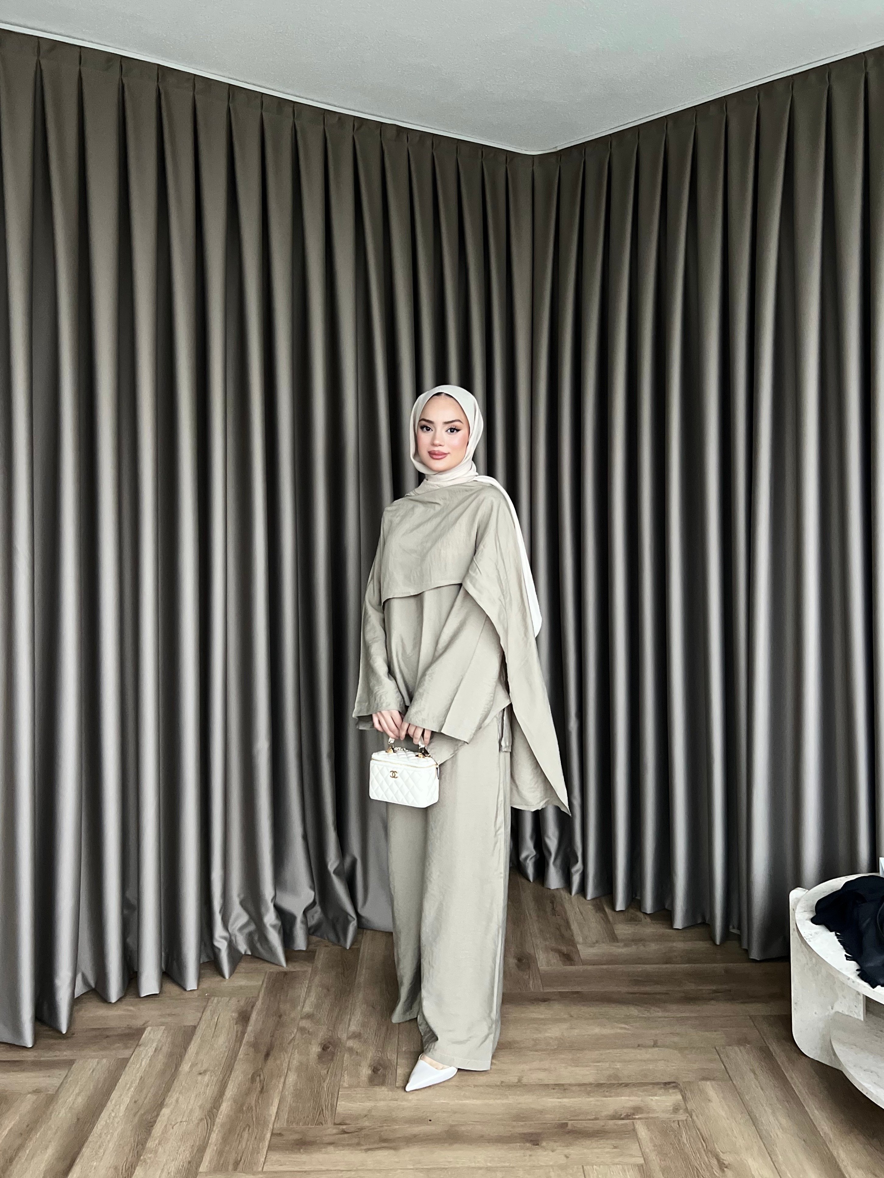 Pelerinli Pelin Takım - Bej