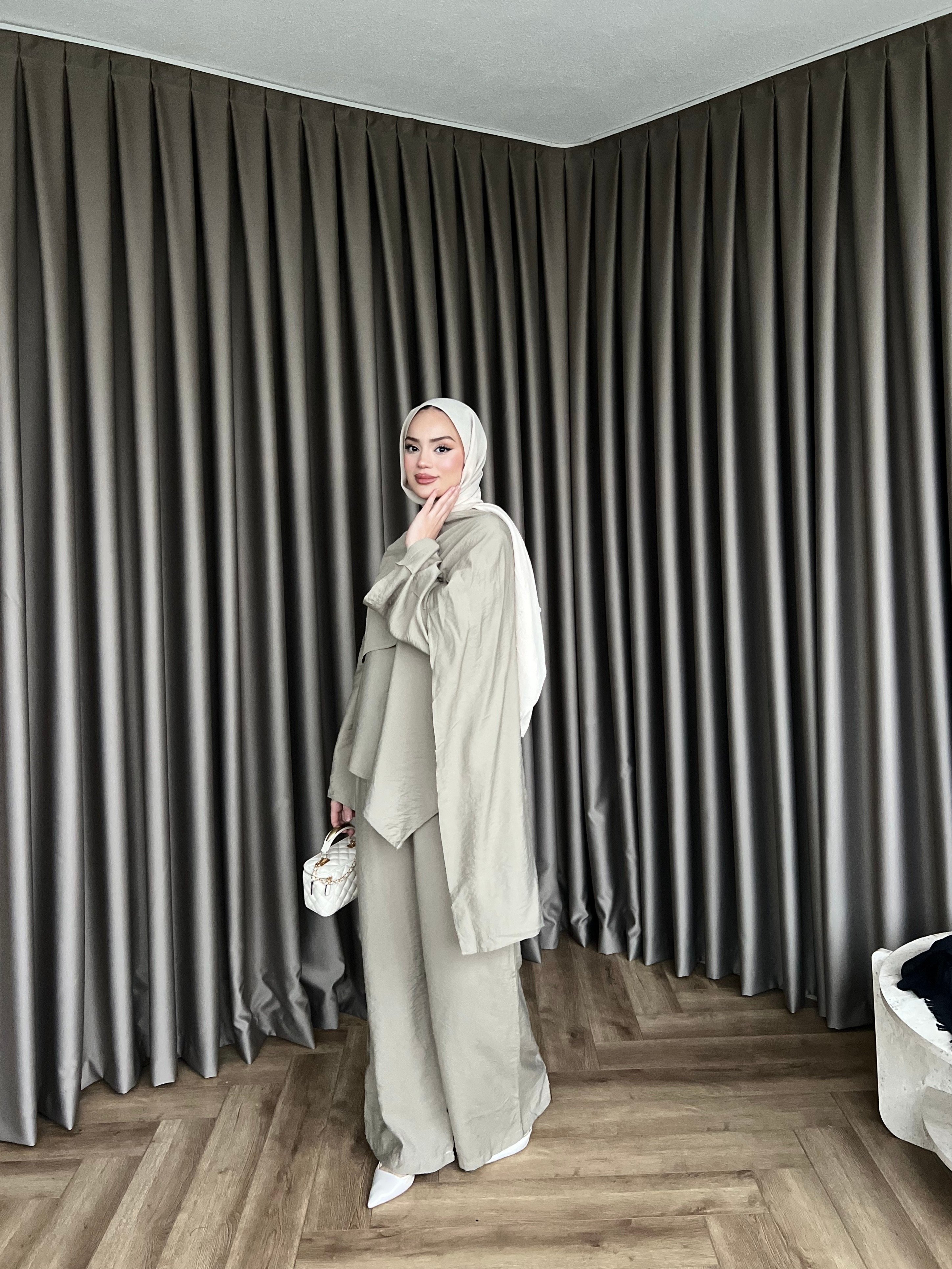 Pelerinli Pelin Takım - Bej