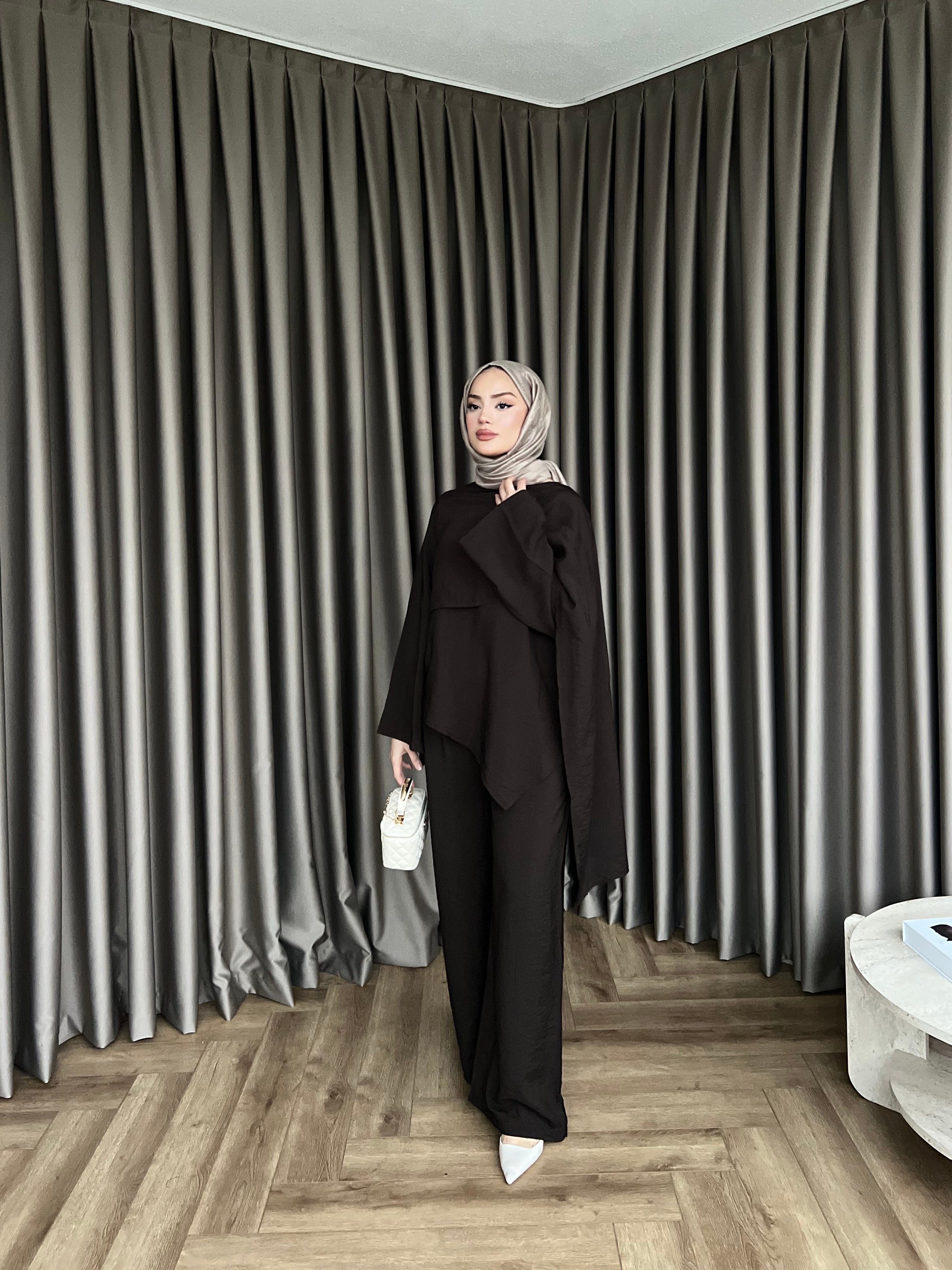 Pelerinli Pelin Takım - Kahve