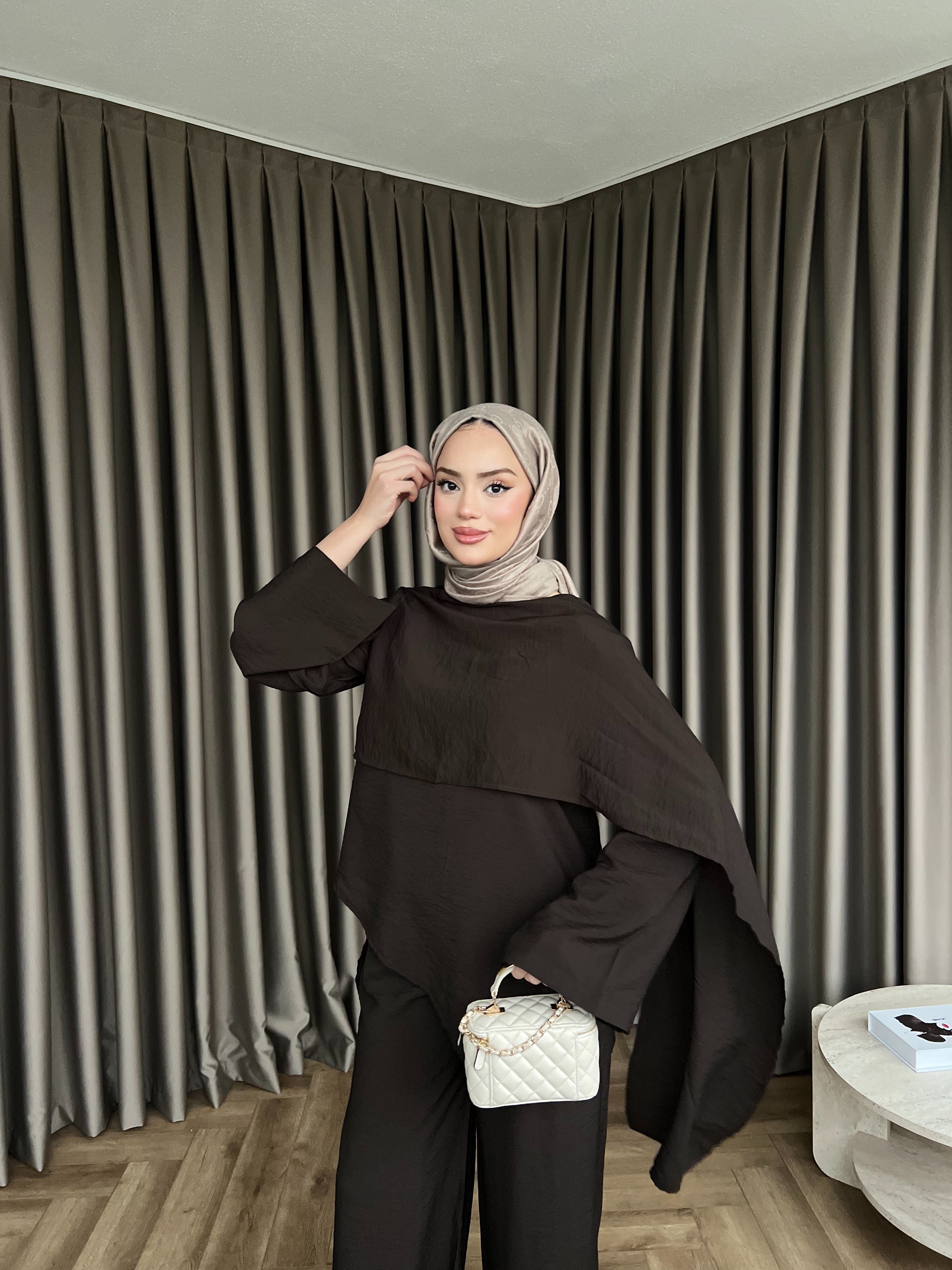 Pelerinli Pelin Takım - Kahve