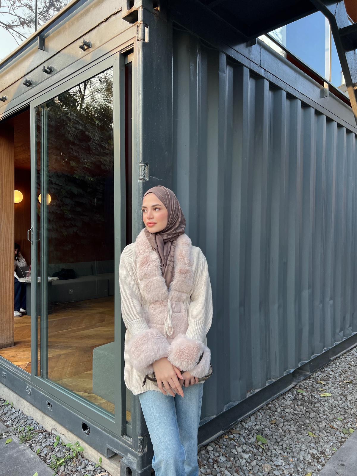 Pera Kürk Detaylı Hırka - Krem