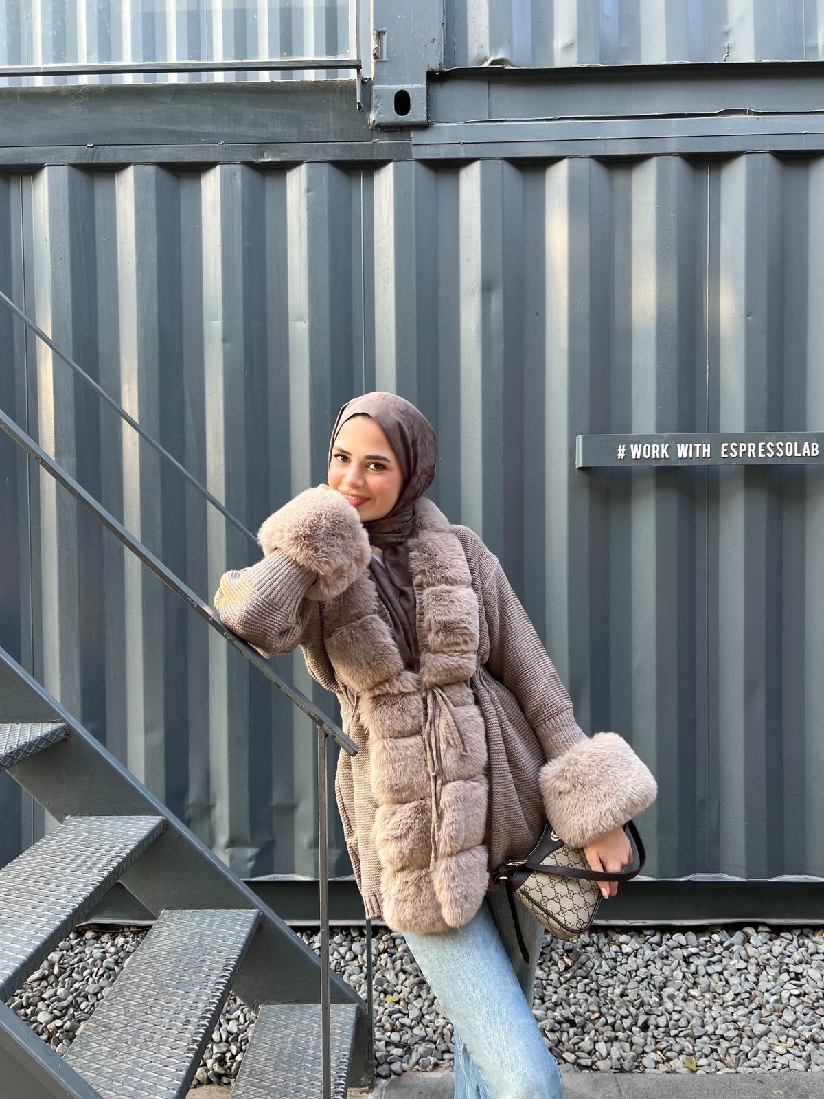 Pera Kürk Detaylı Hırka - Vizon