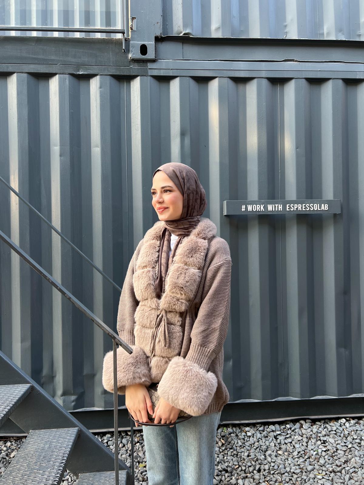 Pera Kürk Detaylı Hırka - Vizon