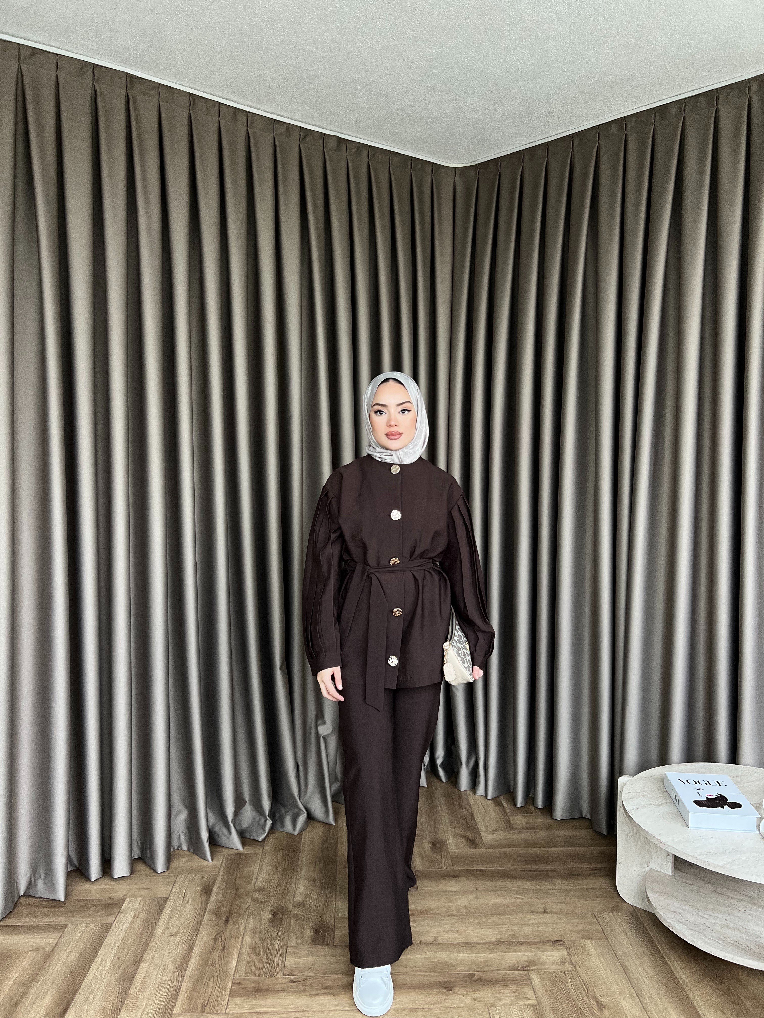 Rakkas Düğmeli Takım - Kahve