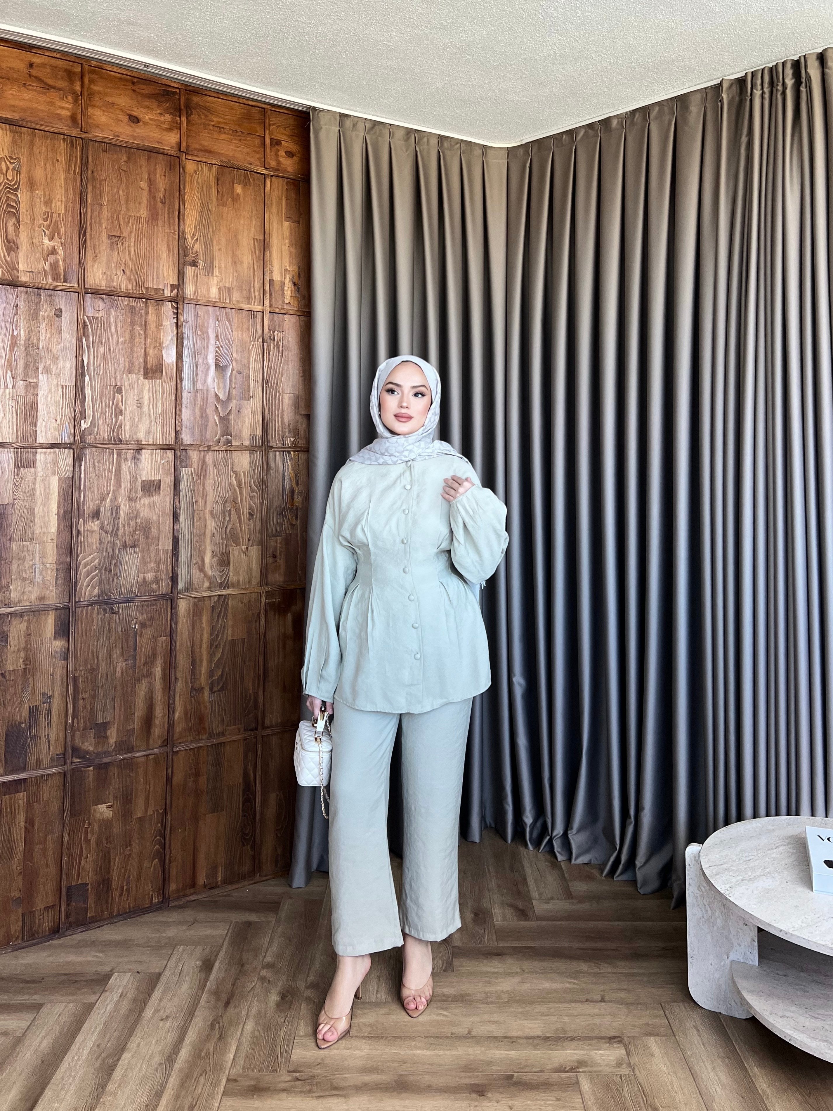 Rams Düğmeli Takım - Bej