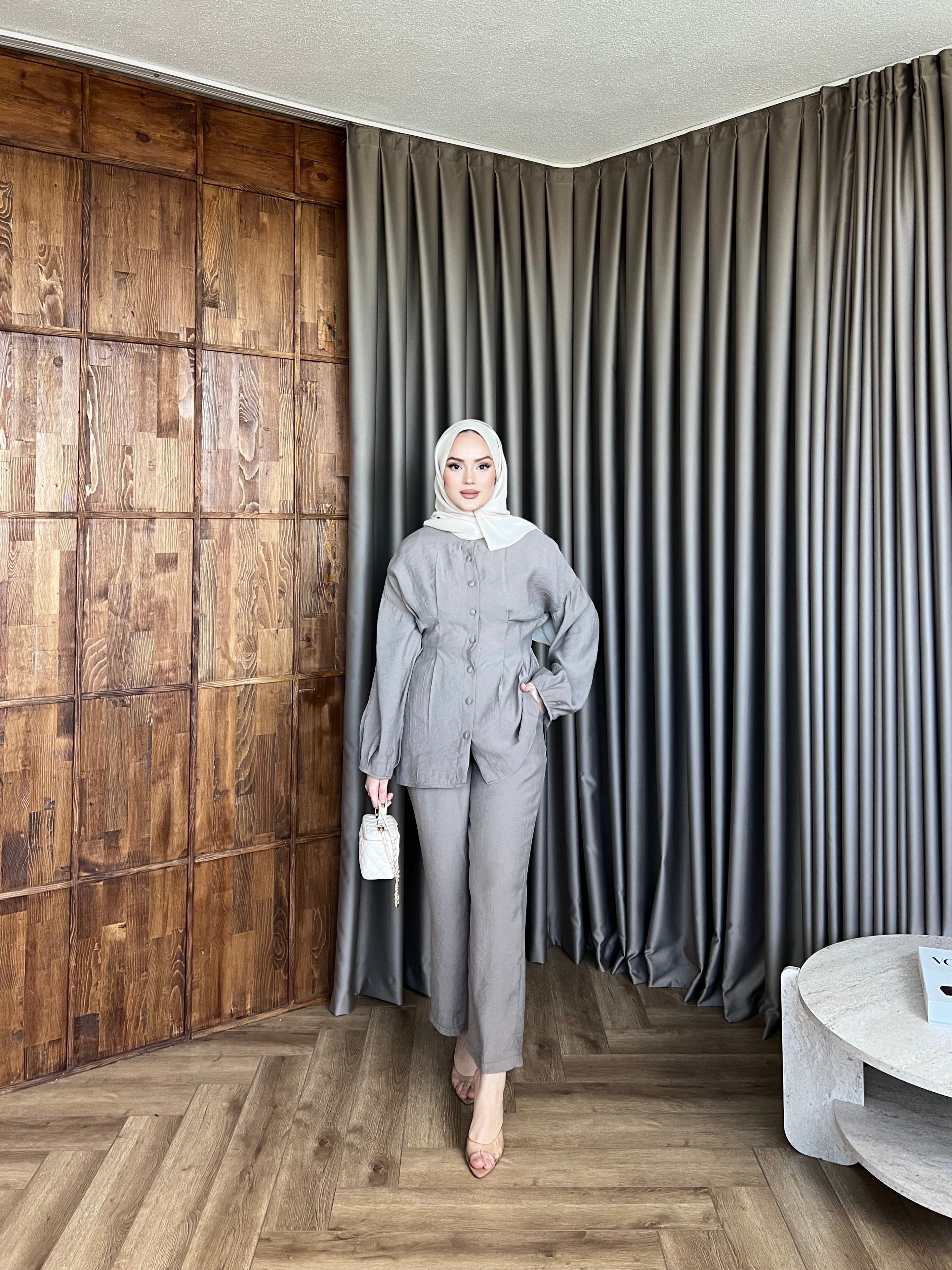 Rams Düğmeli Takım - Vizon