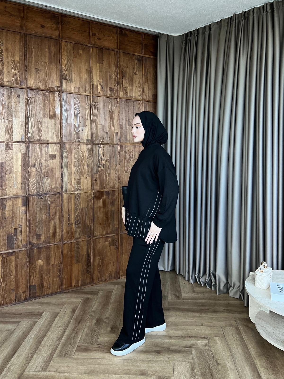 Taşlı Oysh Takım - Siyah