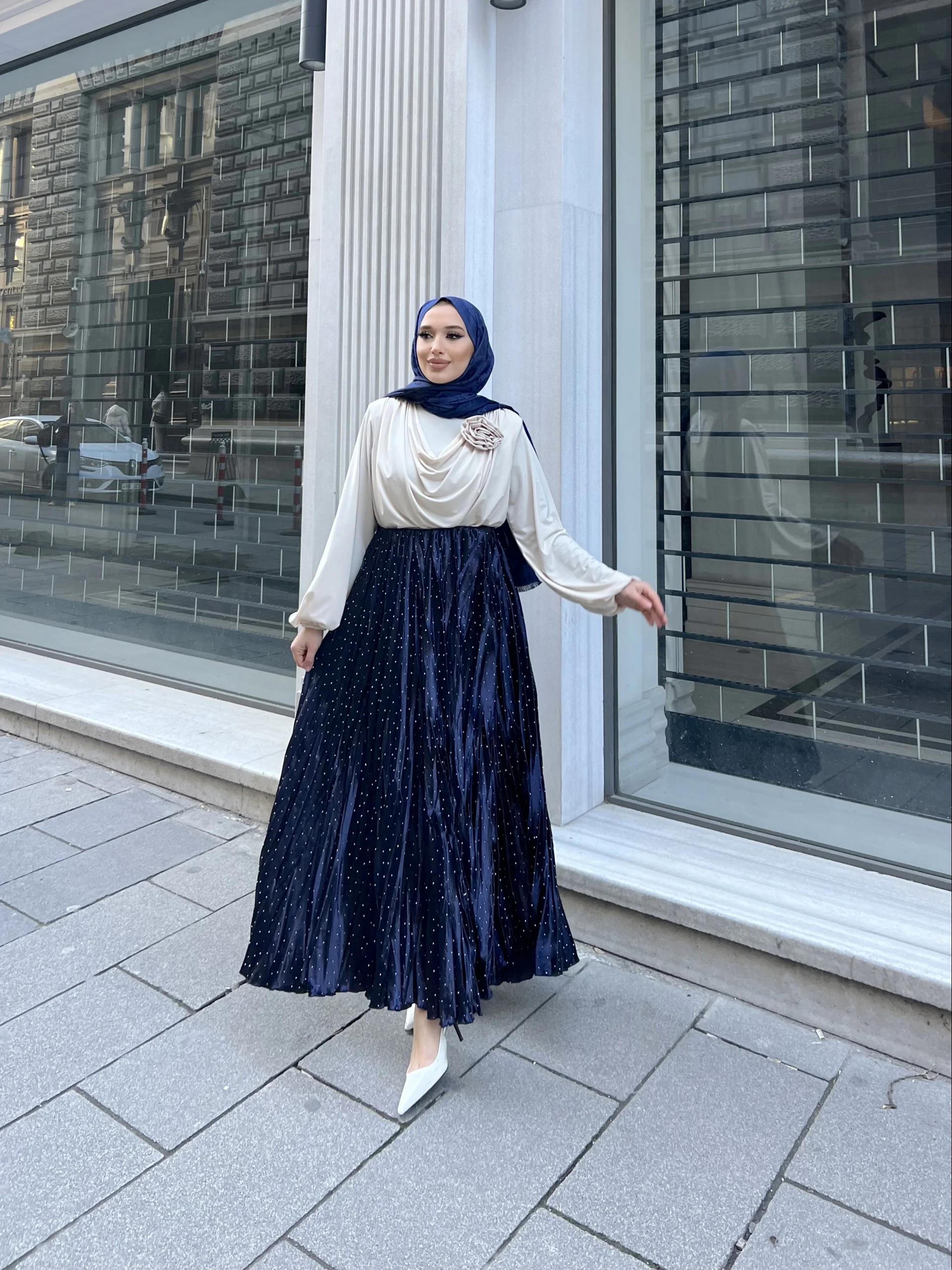 Taşlı Saten Etek - Lacivert