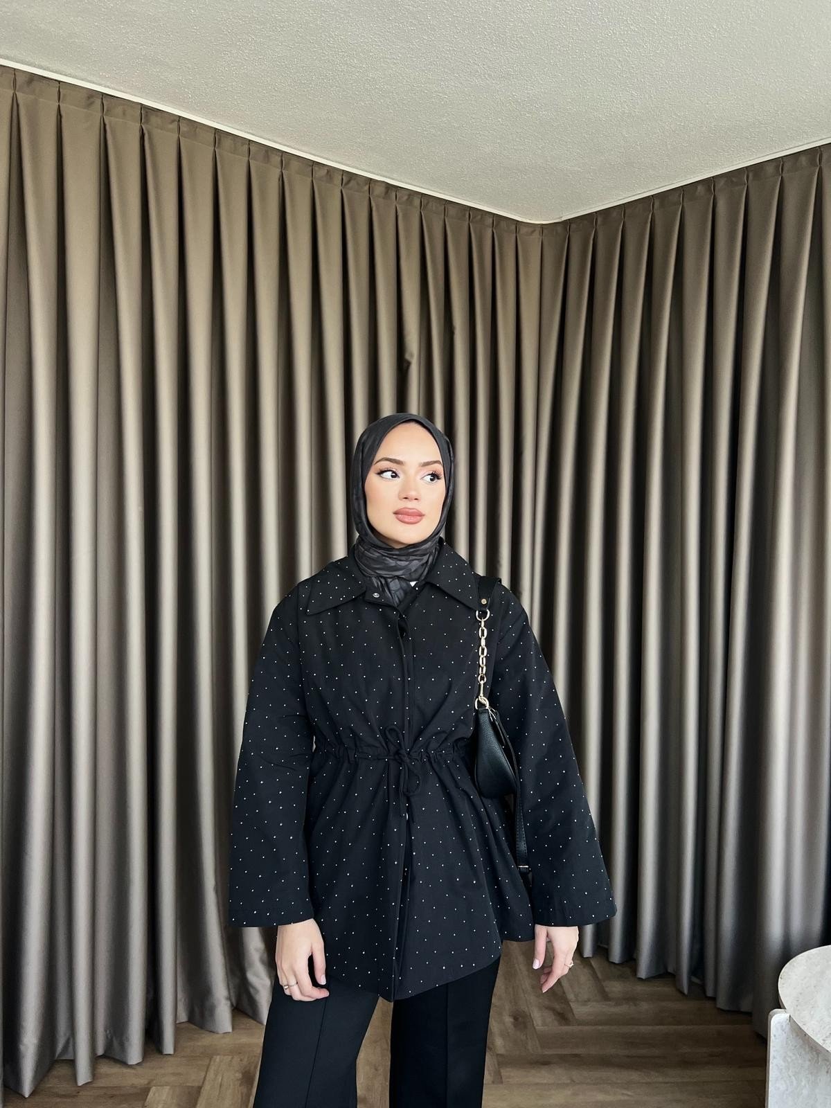 Taşlı Trenç - Siyah