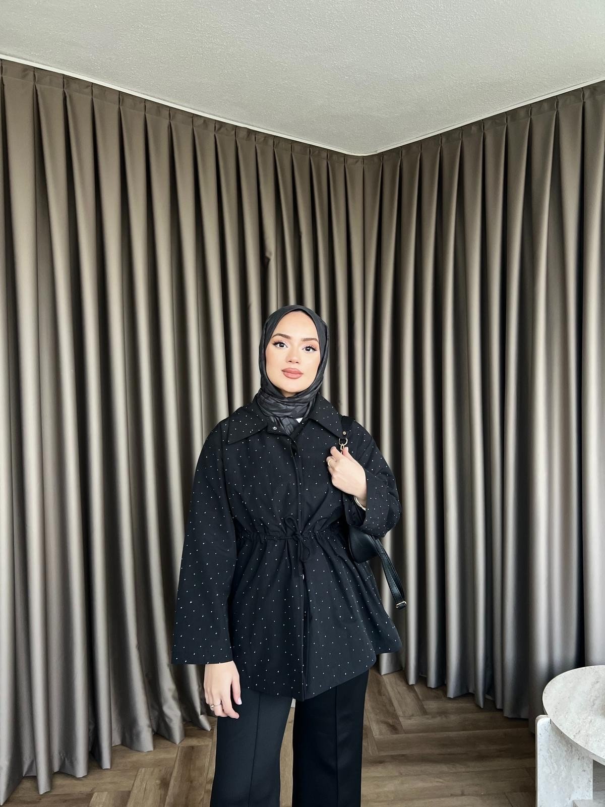 Taşlı Trenç - Siyah