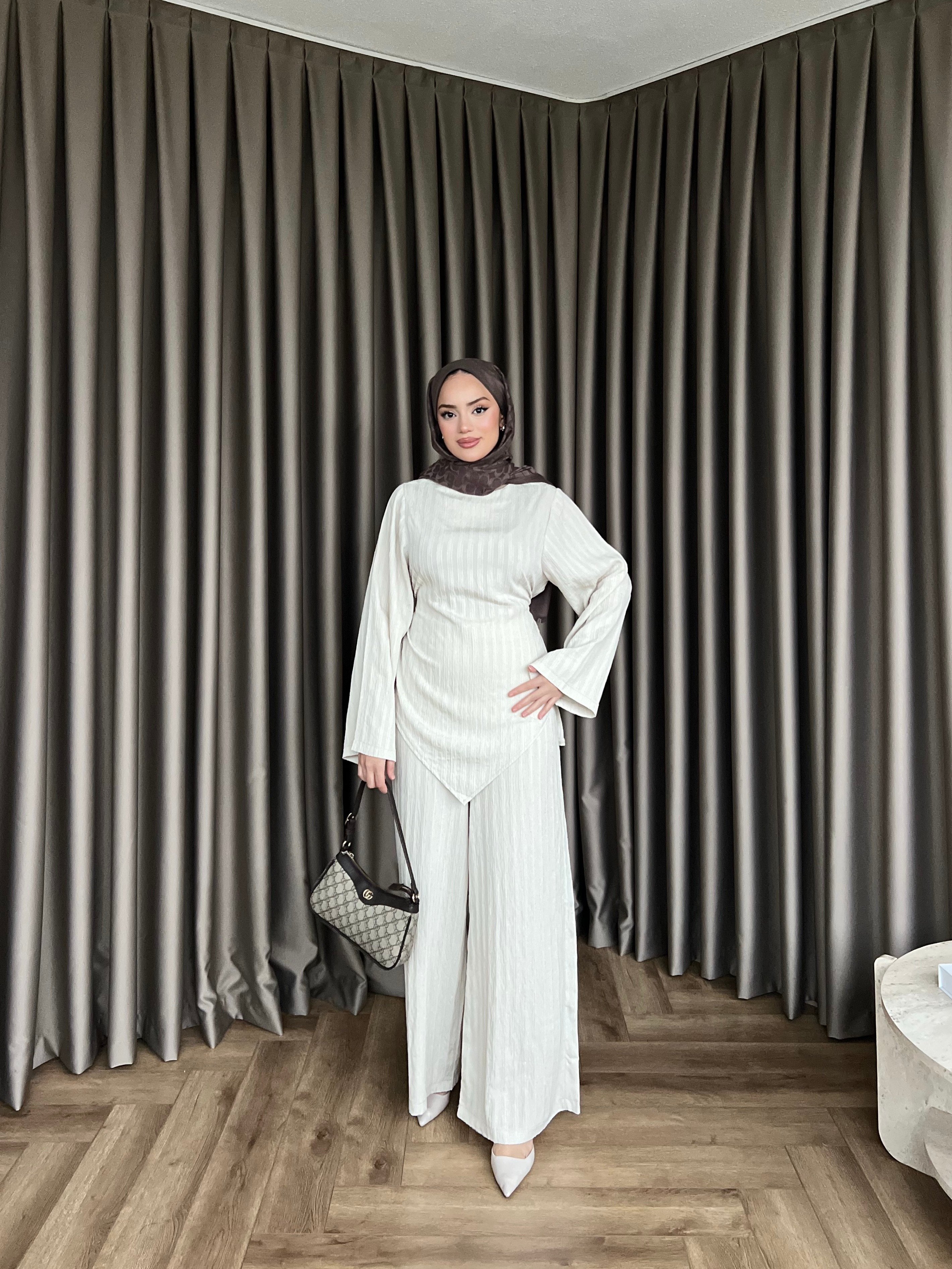 Wesna Takım - Beyaz