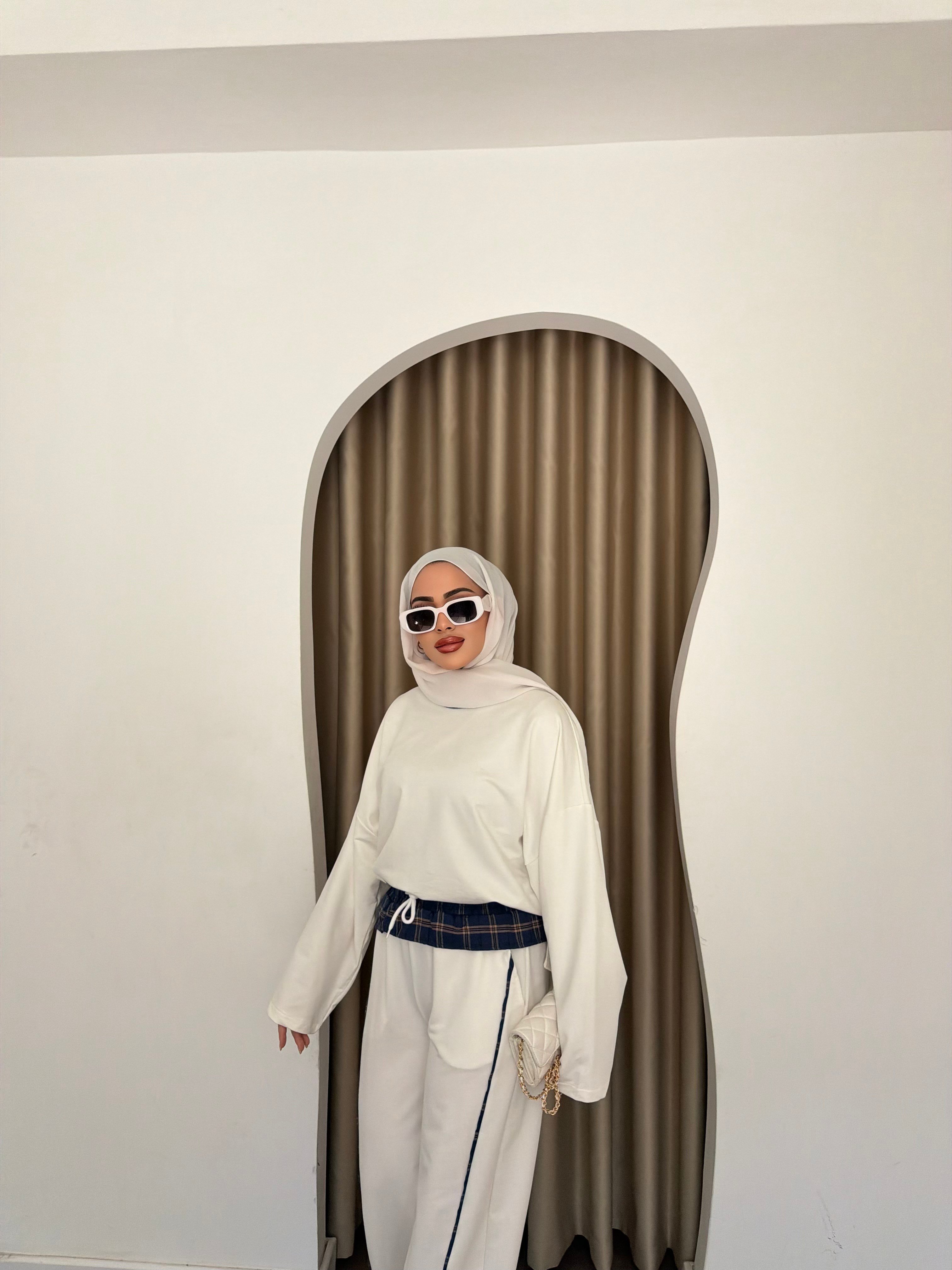 Yelda Takım - Beyaz