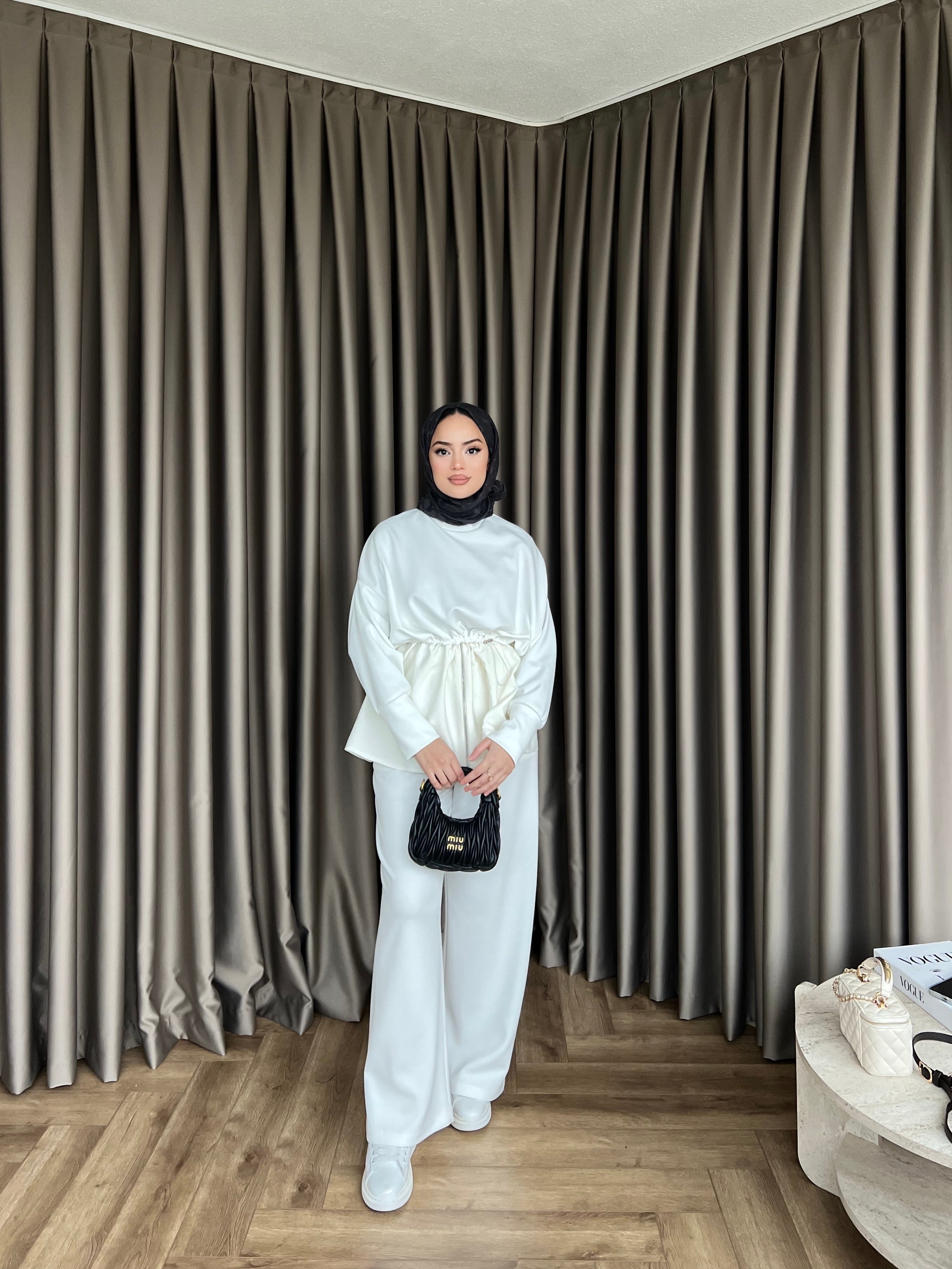 Yesa Oysh Takım - Beyaz