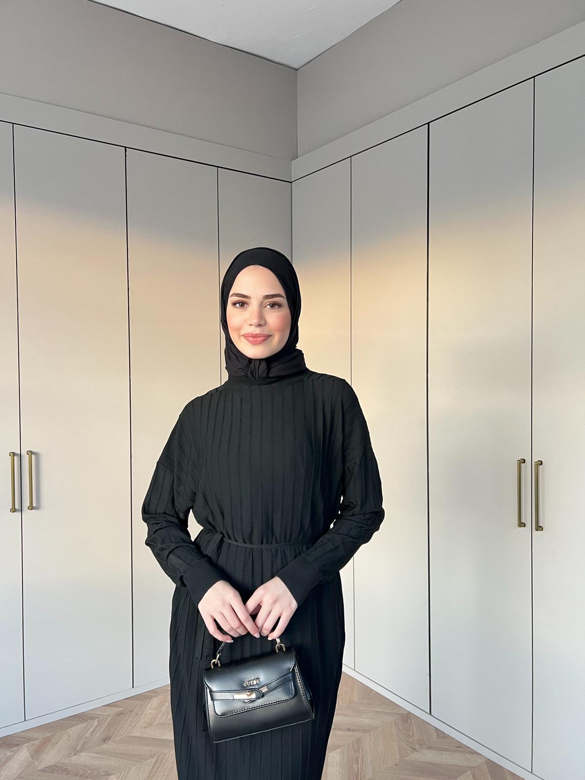 Yüsra Elbise Siyah