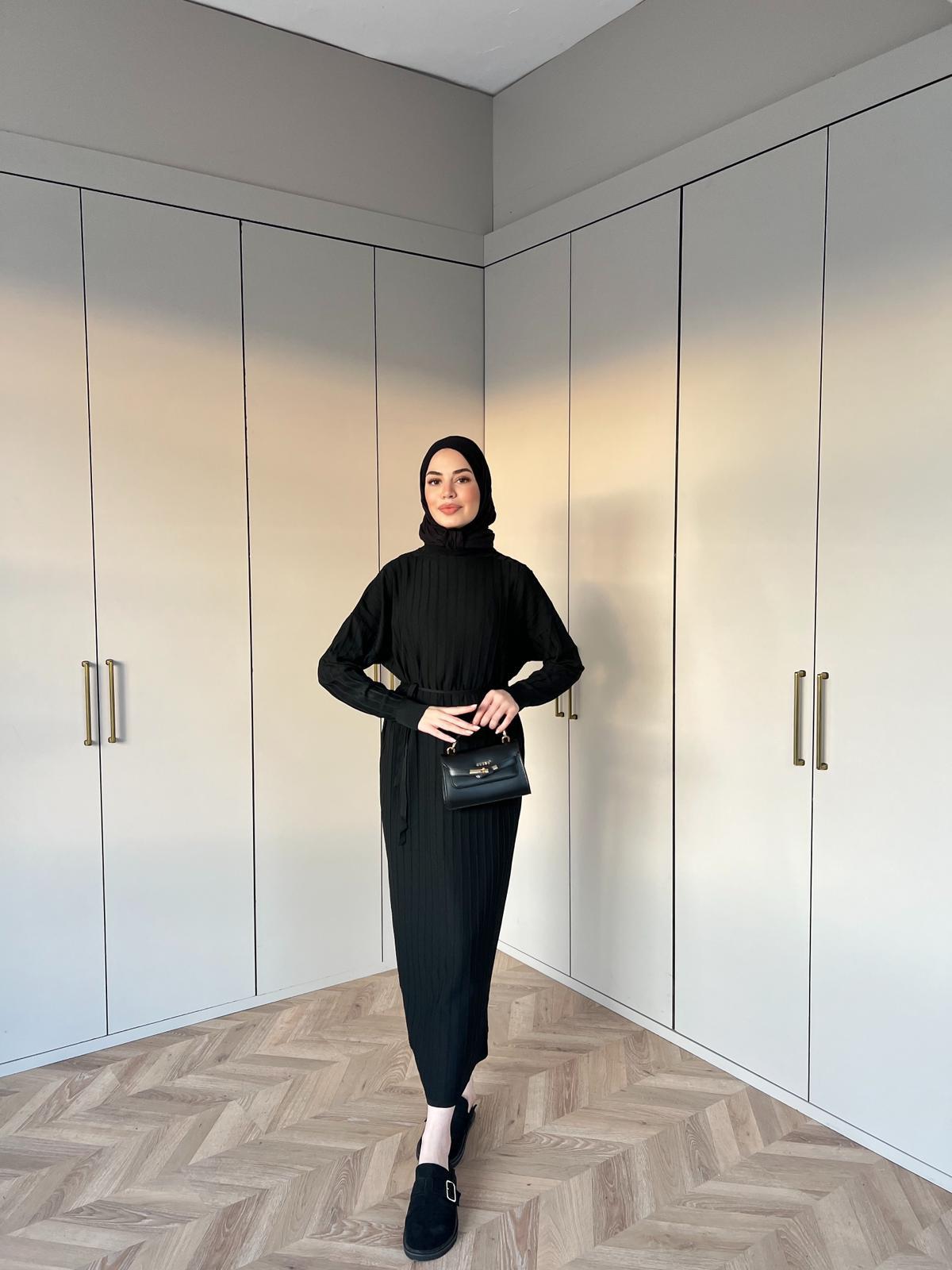 Yüsra Elbise Siyah