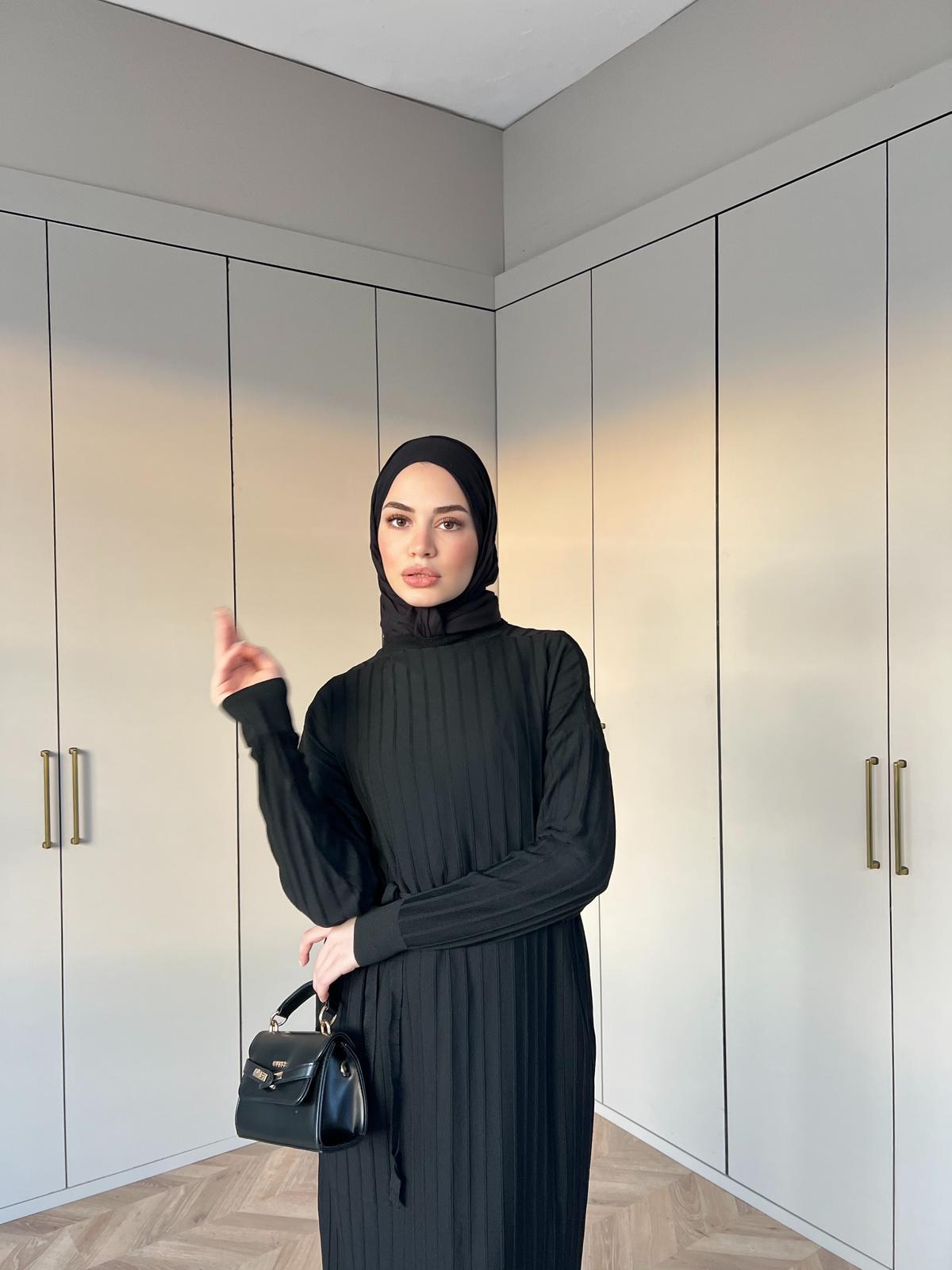 Yüsra Elbise Siyah
