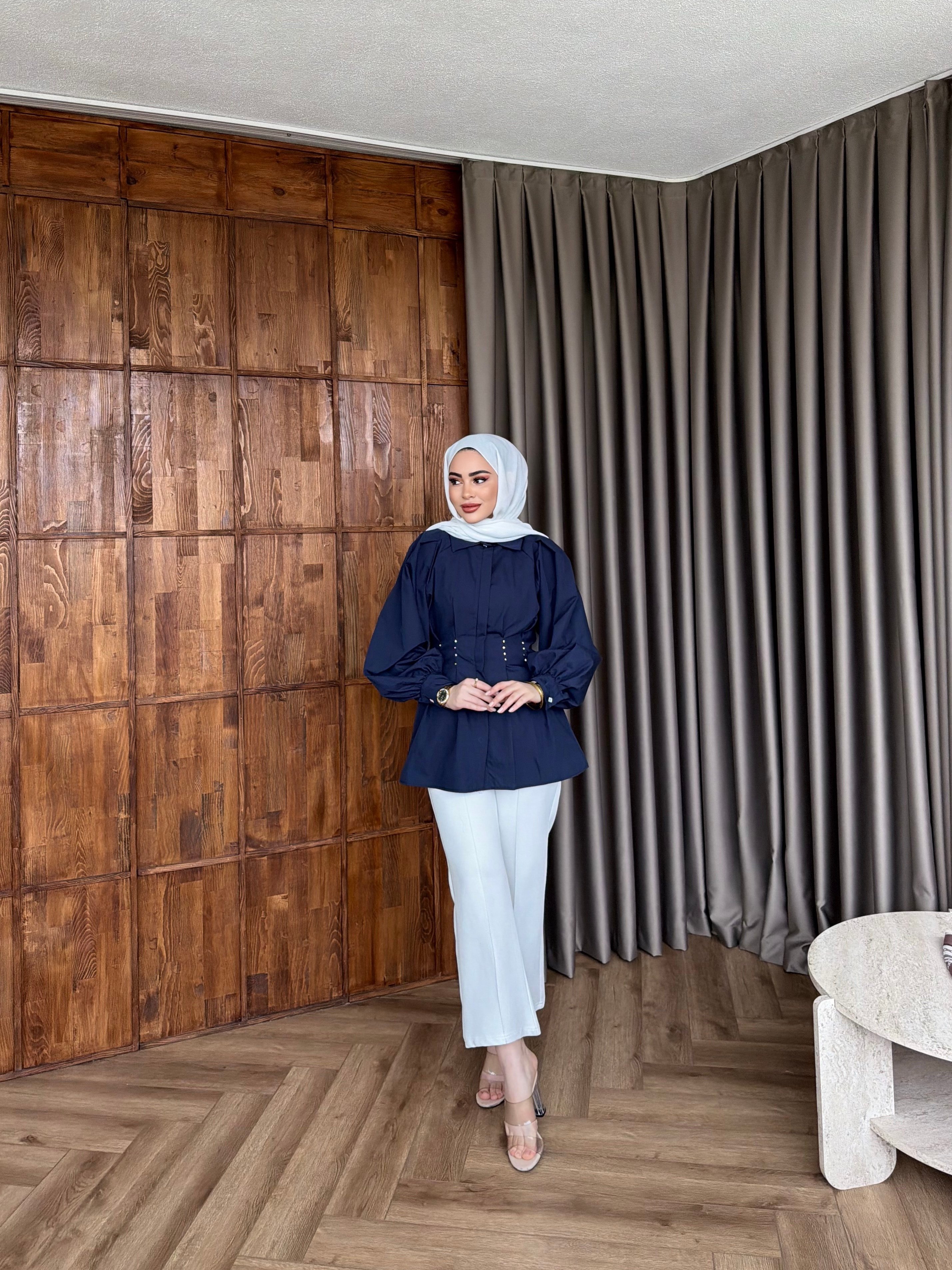 Zeruşa Gömlek - Laci