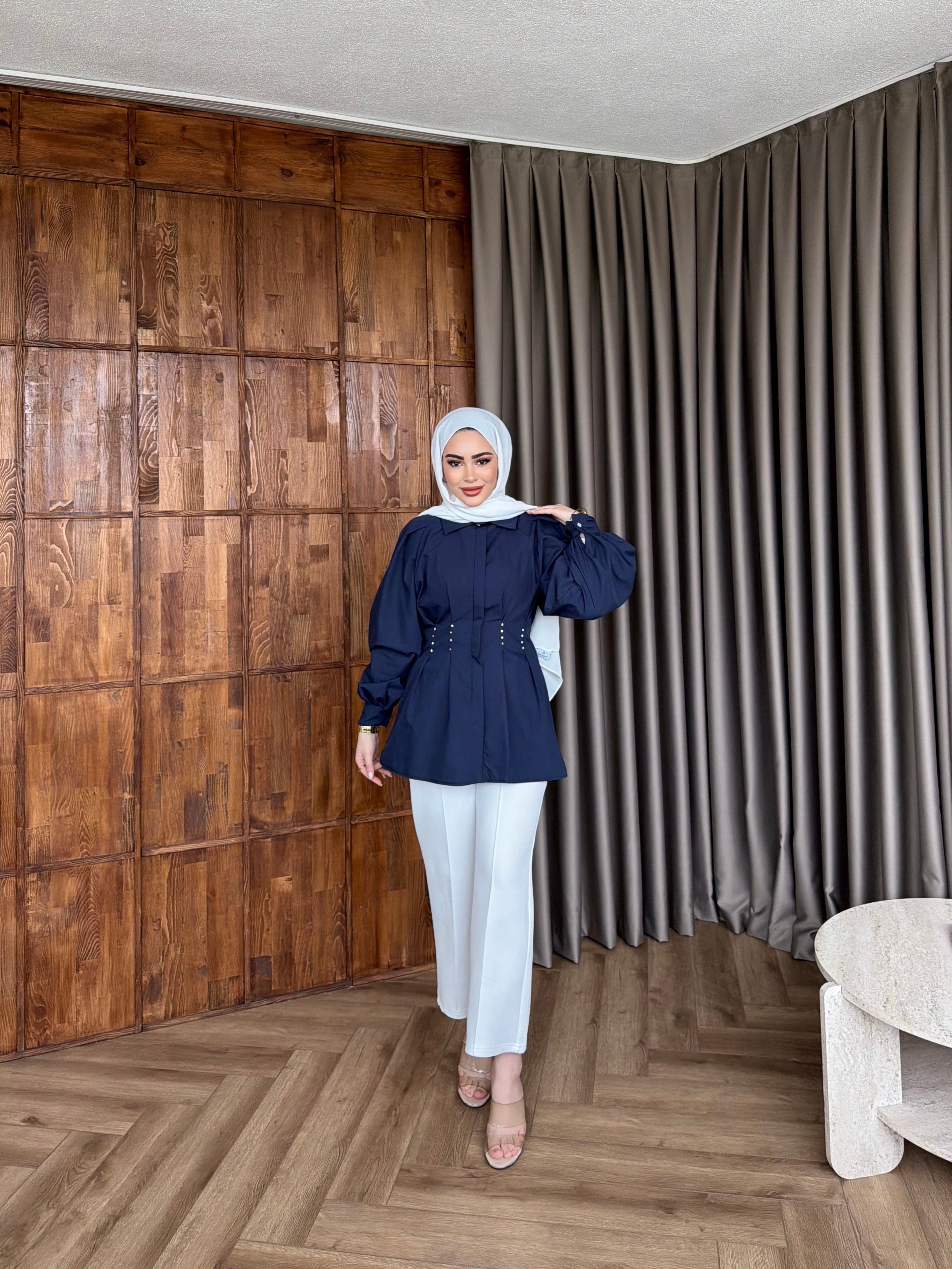 Zeruşa Gömlek - Laci