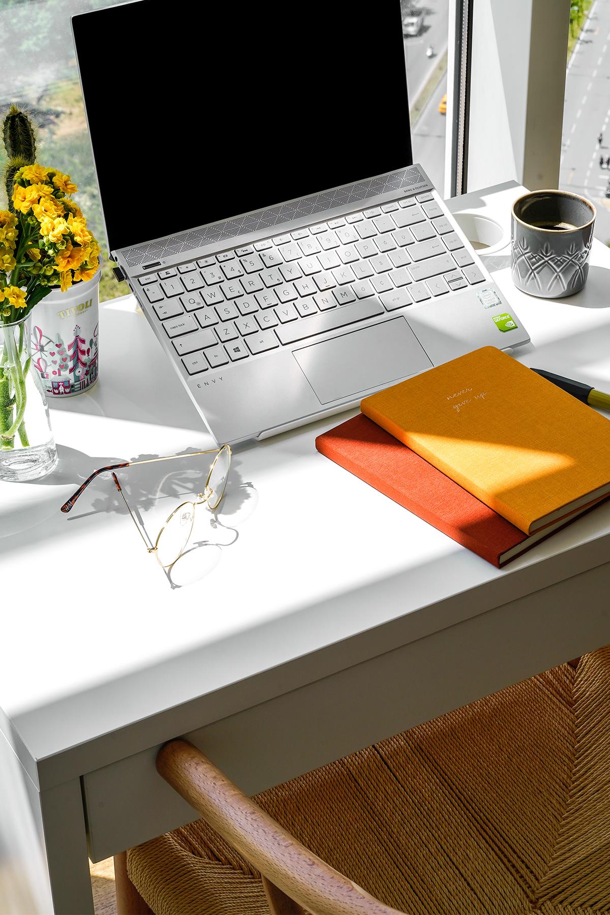 Matt Notebook 14x20 Sert Kapak Defter Noktalı Hardal