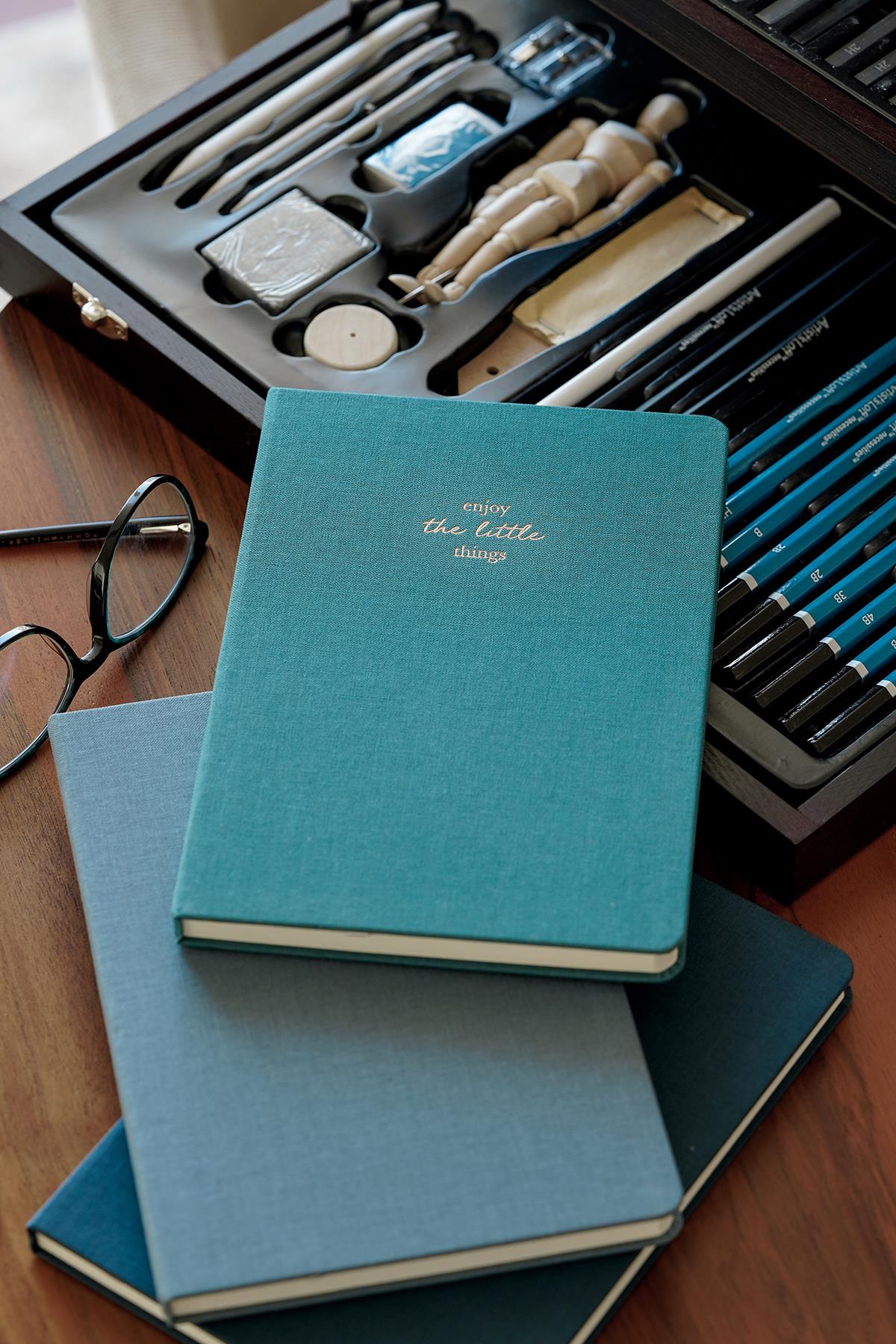 Matt Notebook 14x20 Sert Kapak Defter Düz,Çizgisiz Koyu Yeşil