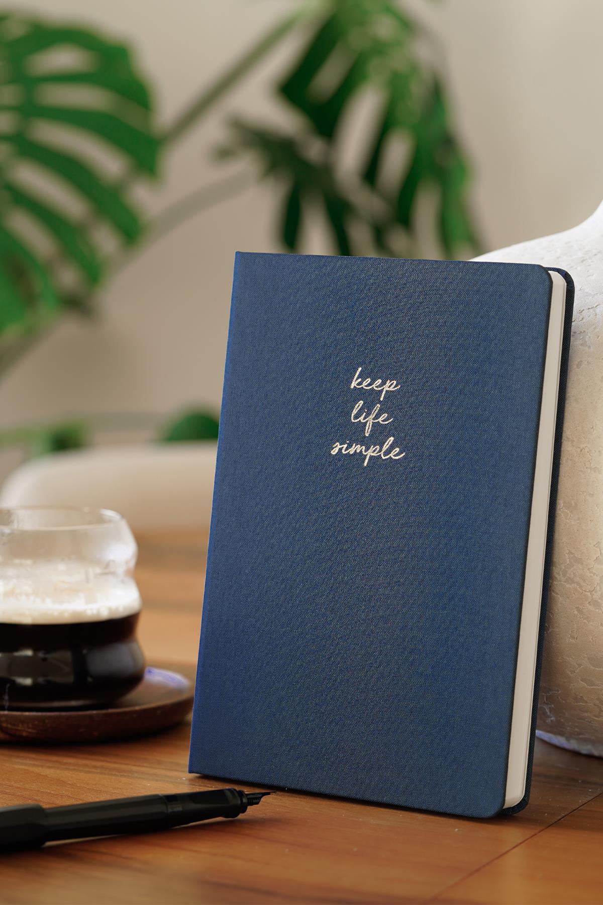 Matt Notebook 14x20 Sert Kapak Defter Düz,Çizgisiz Lacivert