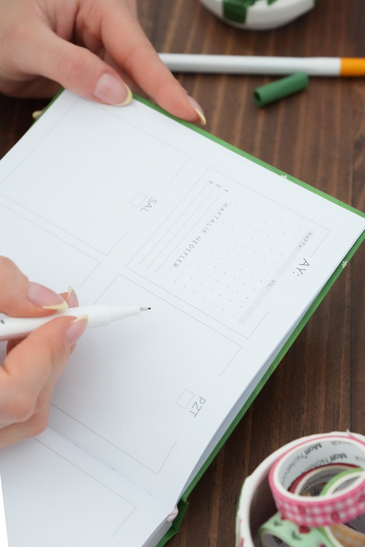 Matt Notebook 15x15 Kare Süresiz Planlayıcı Ajanda Manzara