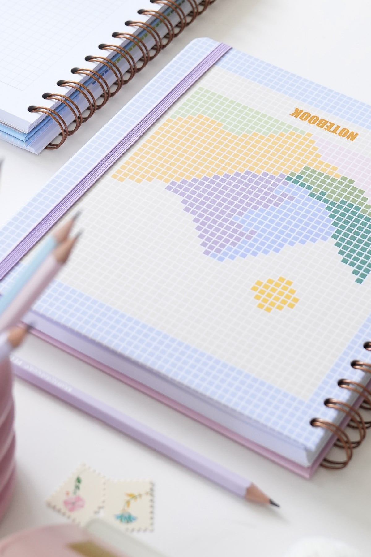 Matt Notebook 19x21 cm Kare Lastikli Spiralli Sert Kapak Not Defteri Kareli