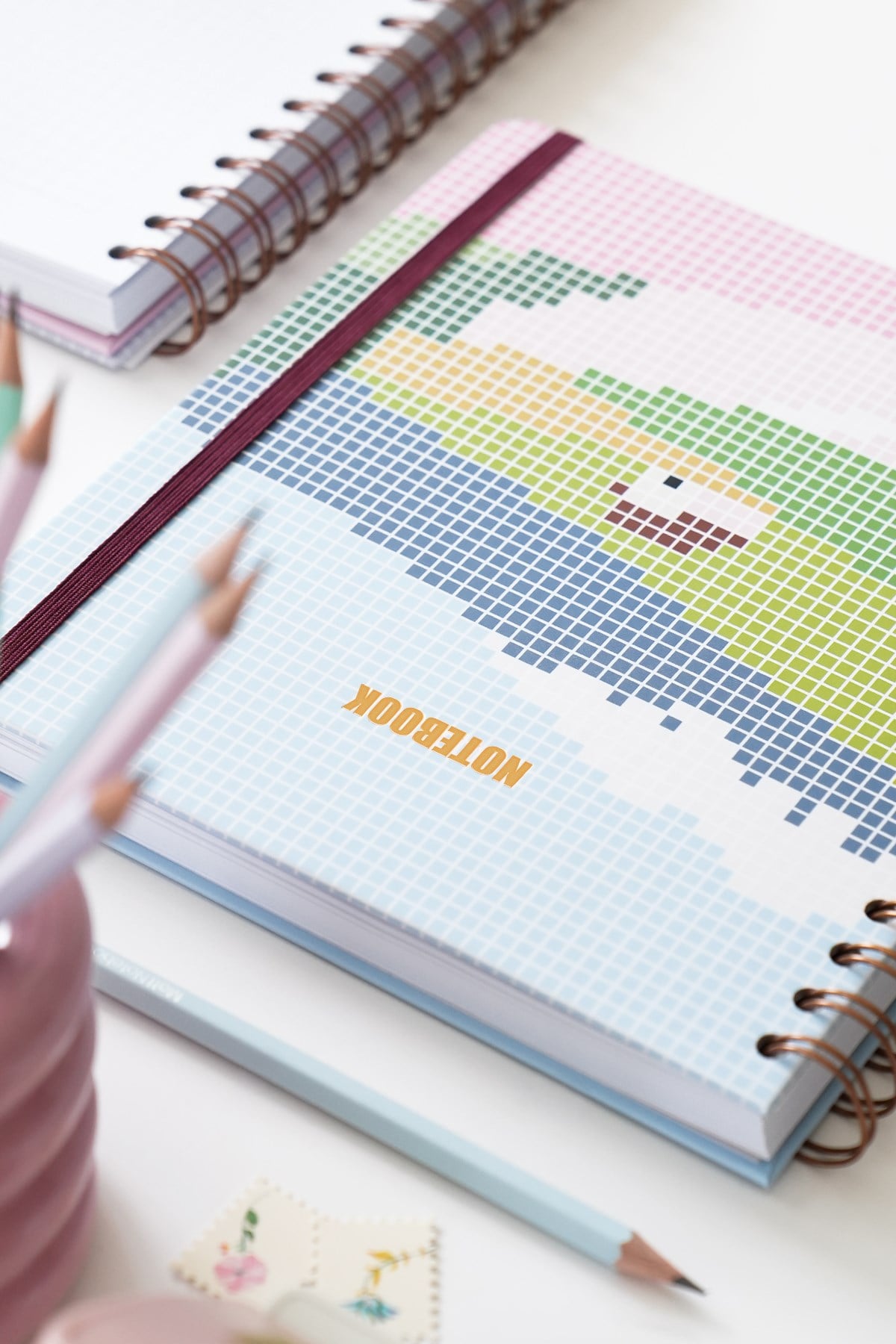 Matt Notebook 19x21 cm Kare Lastikli Spiralli Sert Kapak Not Defteri Kareli