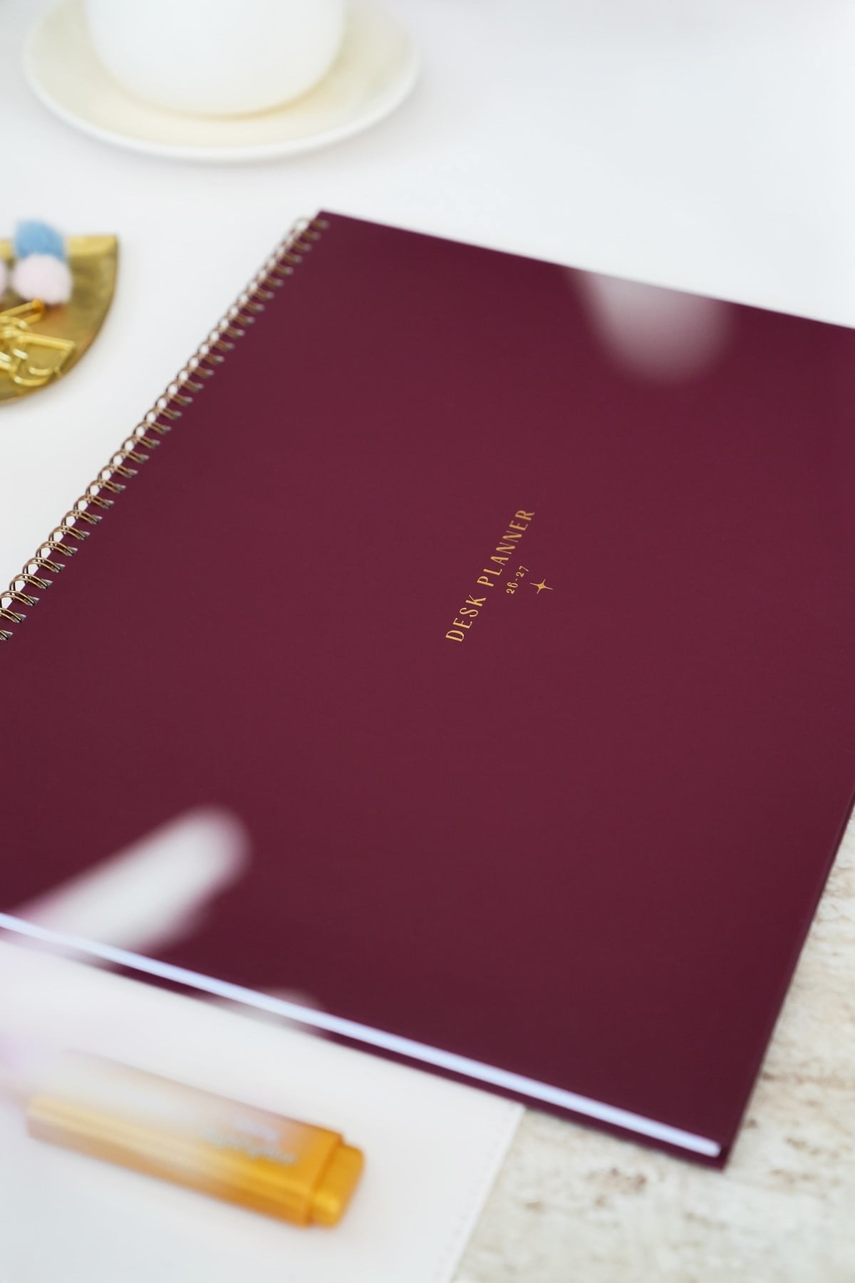 Matt Notebook 2026-2027 16 Aylık Akademik Masaüstü Planlayıcı Takvim 25x35 cm - Bordo