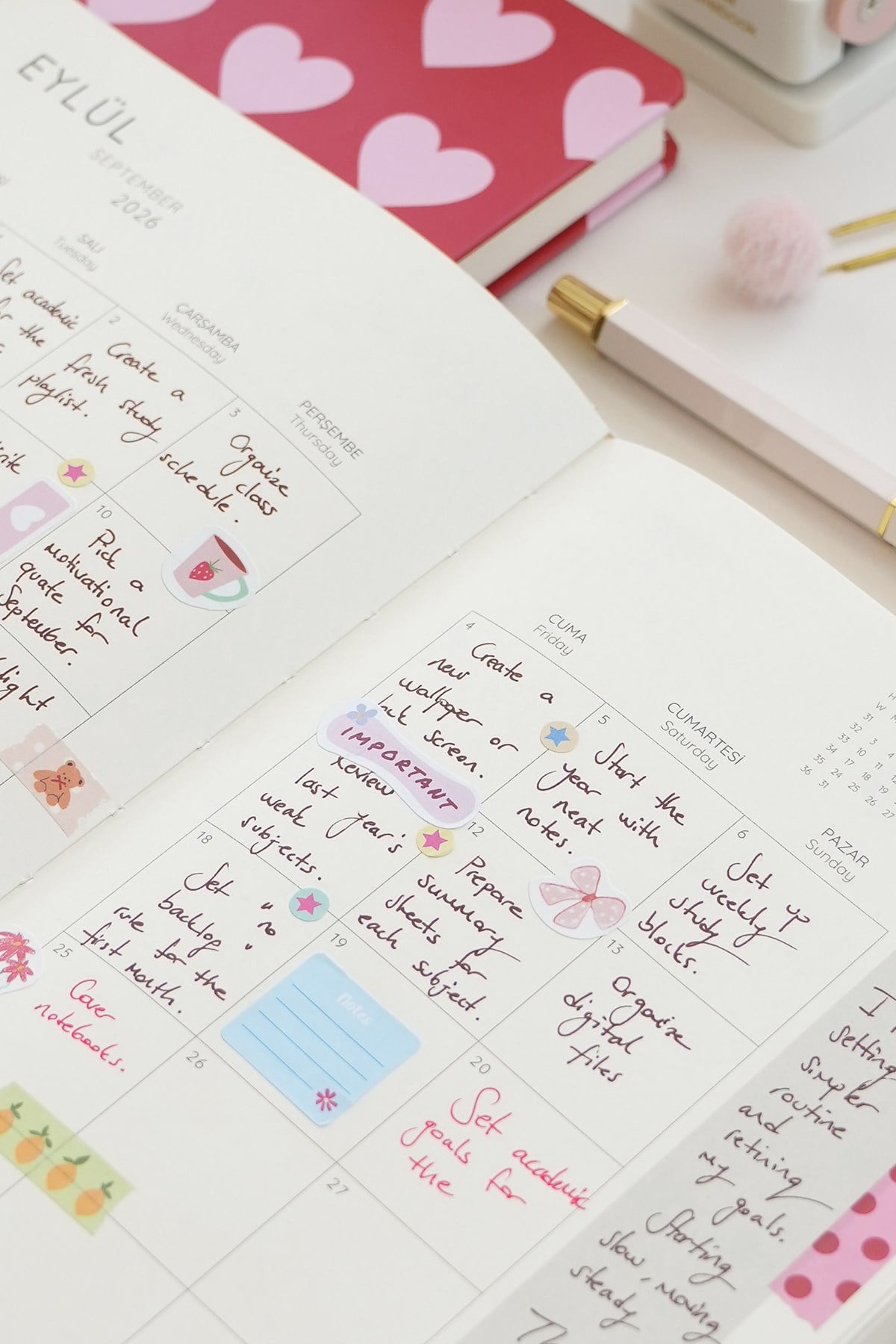 Matt Notebook 2026-2027 A5 Akademik Ajanda 15x21 cm - 17 Aylık Kalp