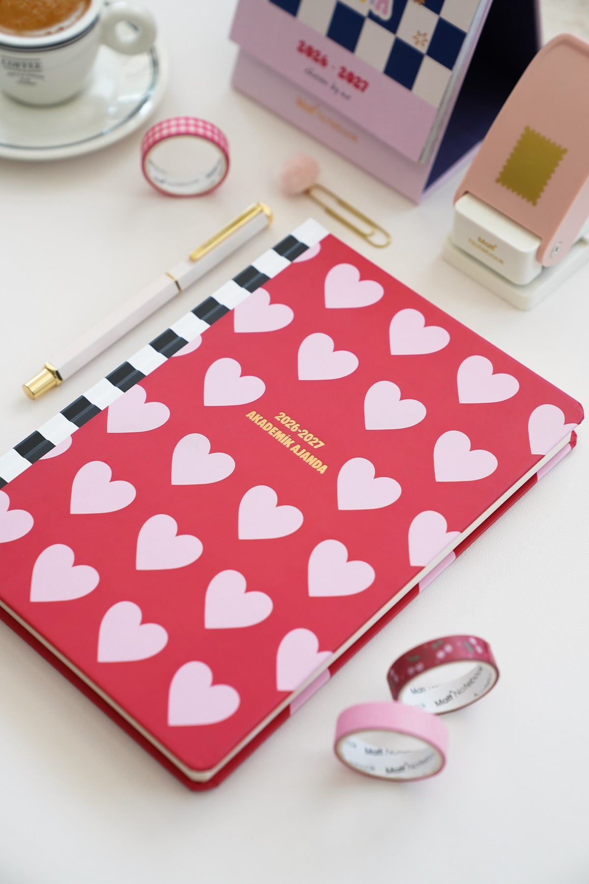Matt Notebook 2026-2027 A5 Akademik Ajanda 15x21 cm - 17 Aylık Kalp