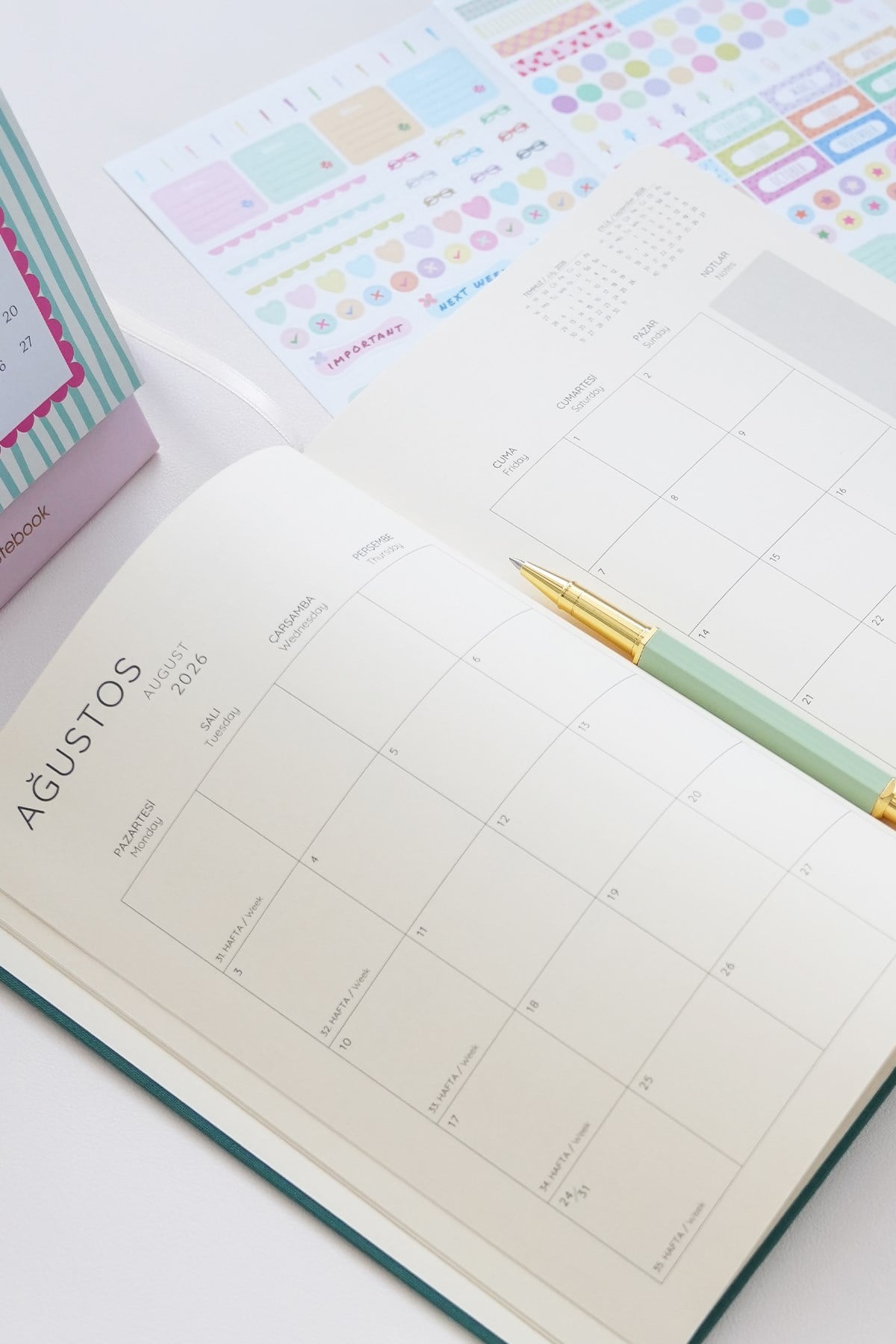 Matt Notebook 2026-2027 A5 Keten Akademik Ajanda 15x21 cm - 17 Aylık  Koyu Yeşil