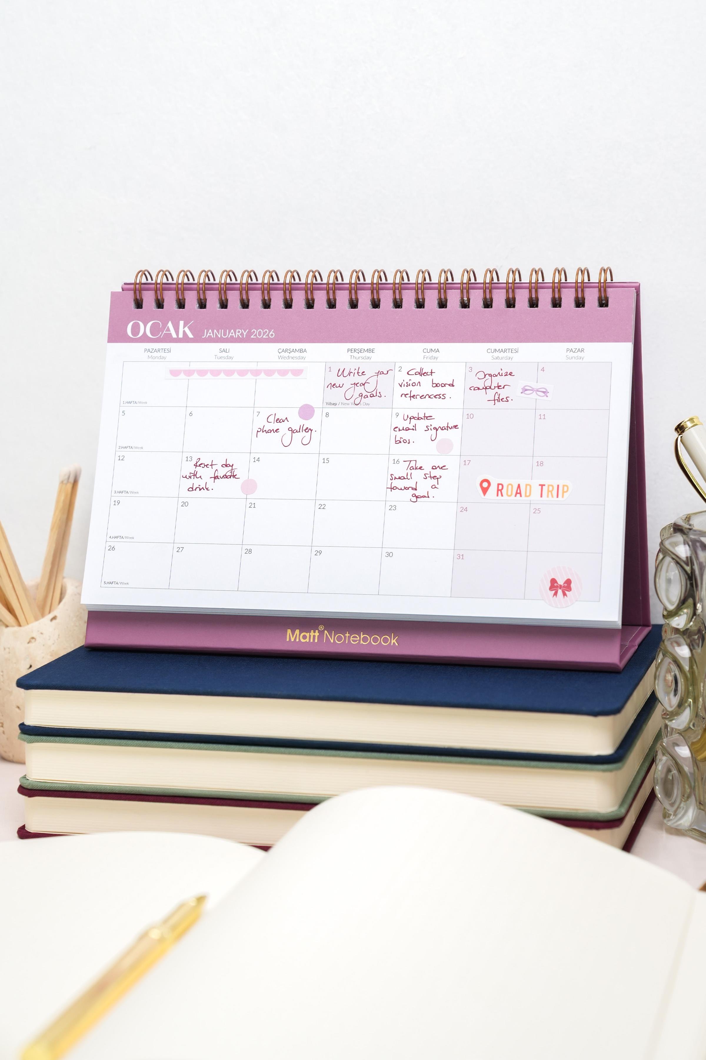Matt Notebook 2026 Masaüstü Planlayıcı Takvim Bordo