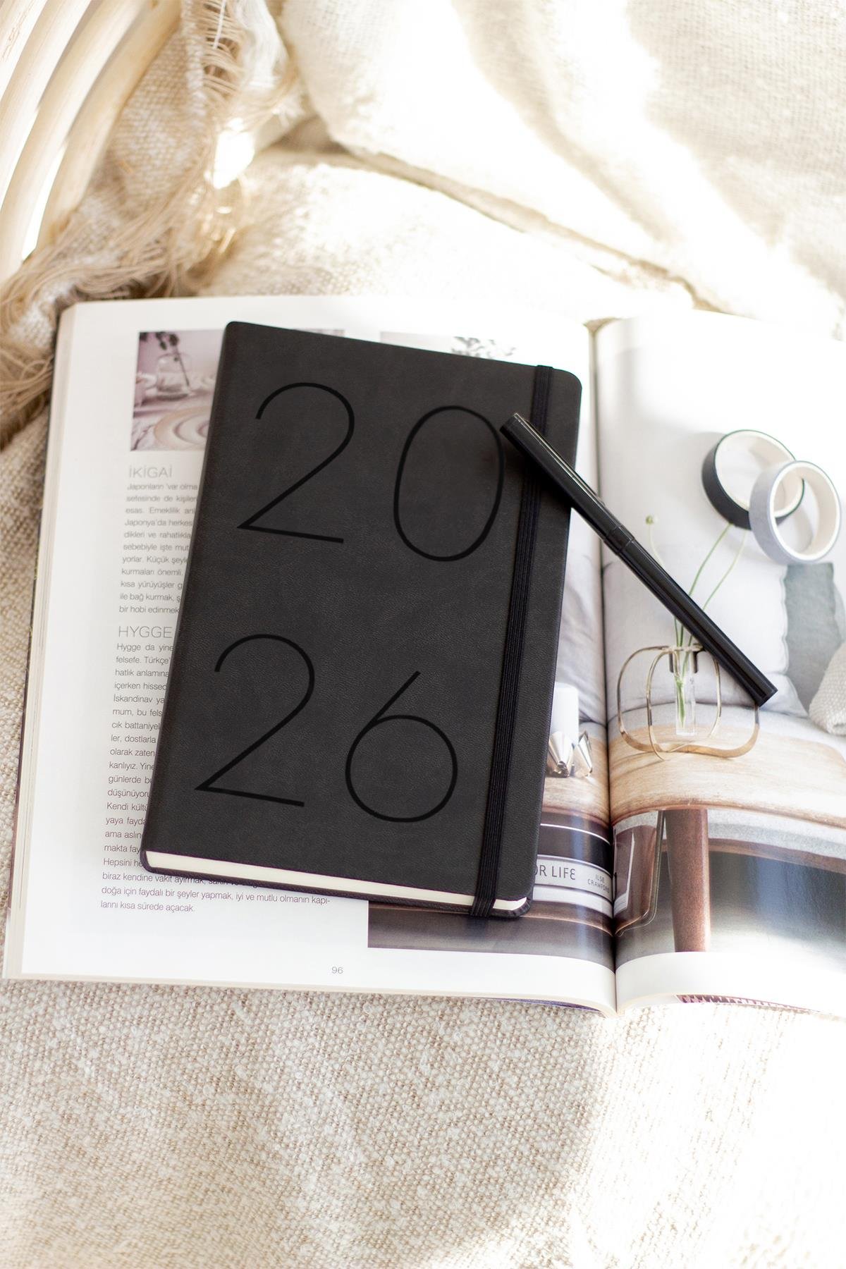 Matt Notebook 2026 Yılı 13x21 cm Günlük Ajanda Siyah