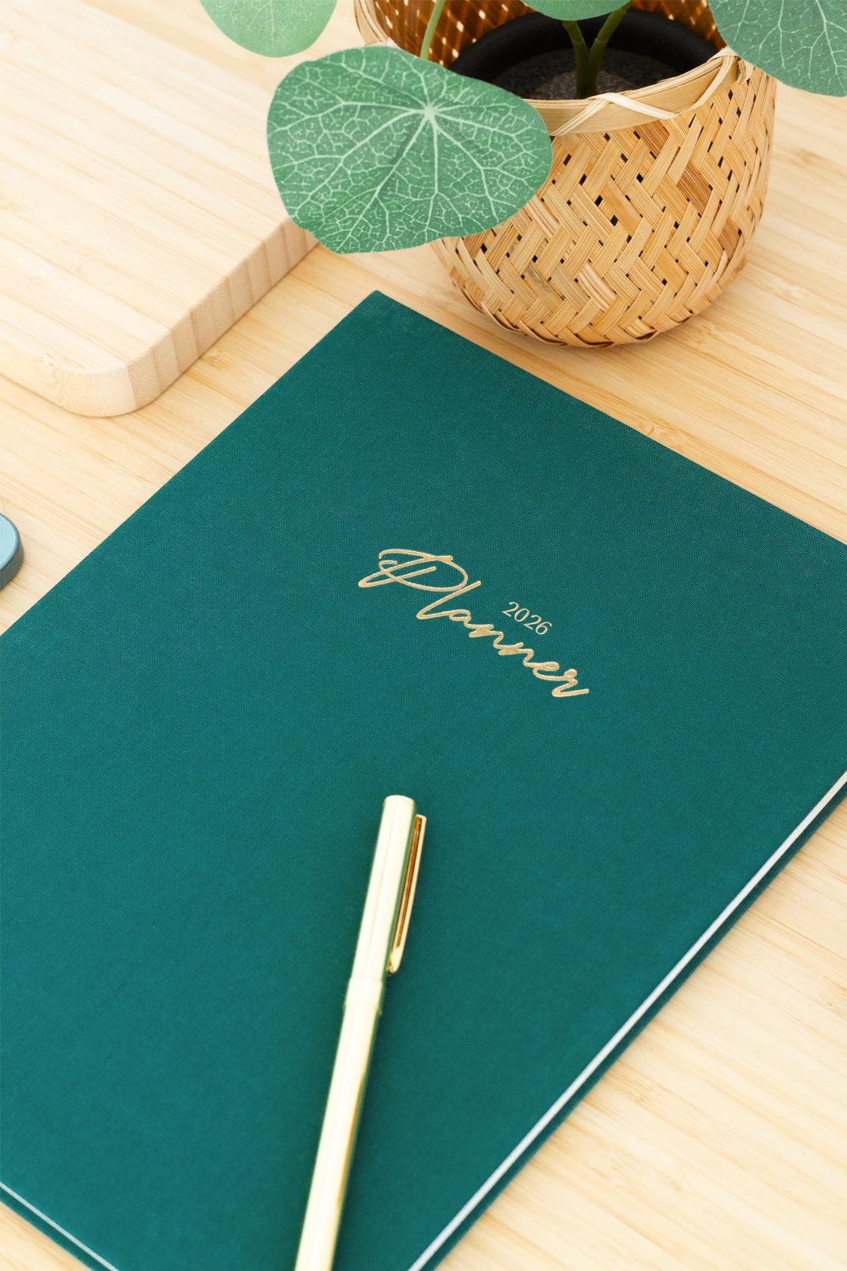 Matt Notebook 2026 Yılı 20x27 cm Keten Haftalık Planlayıcı Ajanda Koyu Yeşil