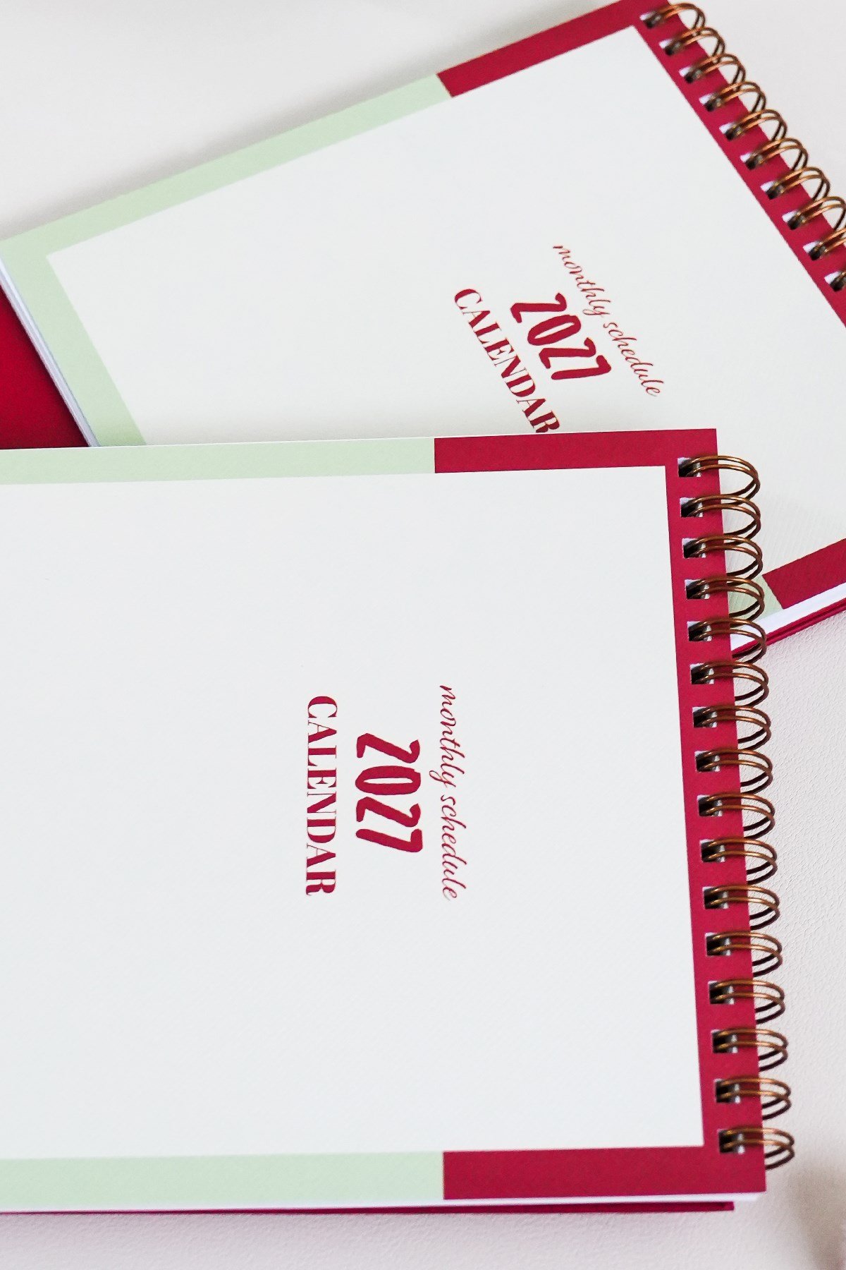 Matt Notebook 2027 Yılı 12 Aylık Masaüstü Planlayıcı Takvim