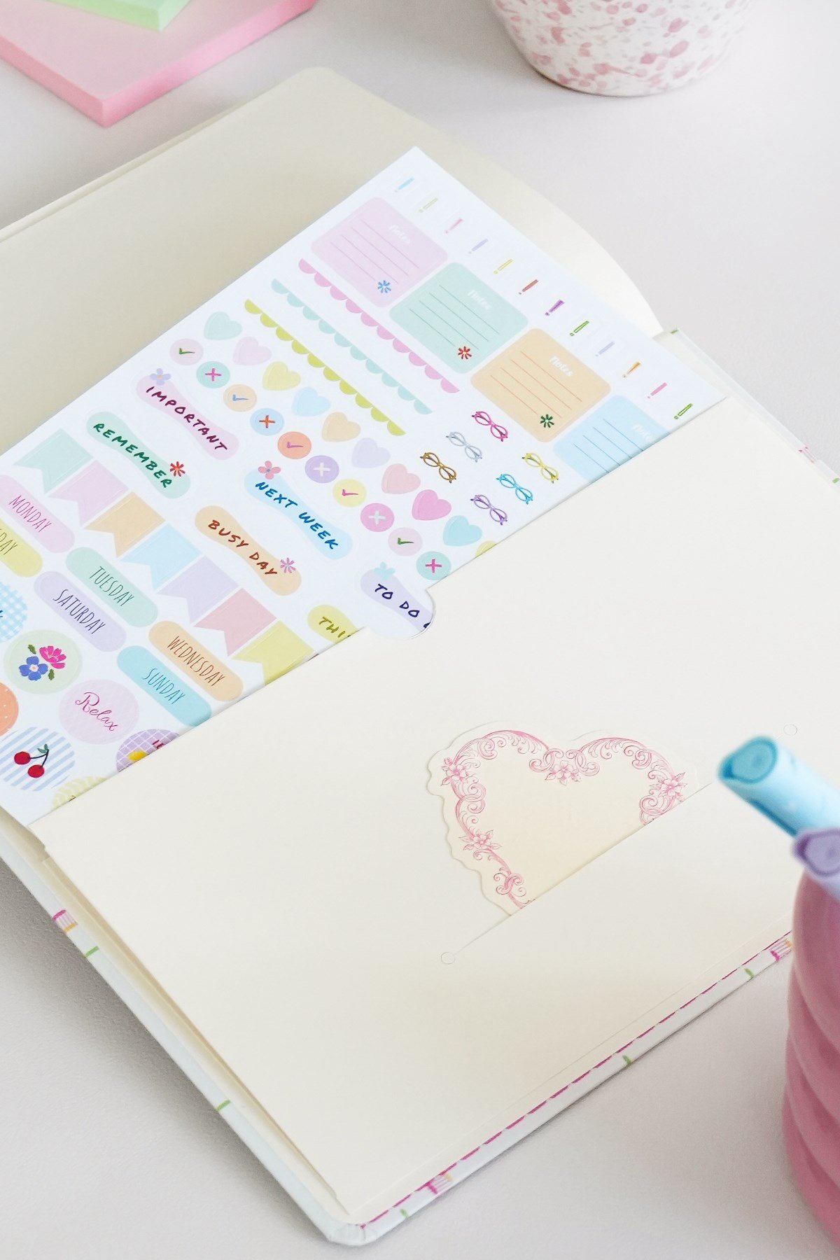 Matt Notebook 2027 Yılı A5 Haftalık Ajanda 15x21 cm - 12 Aylık