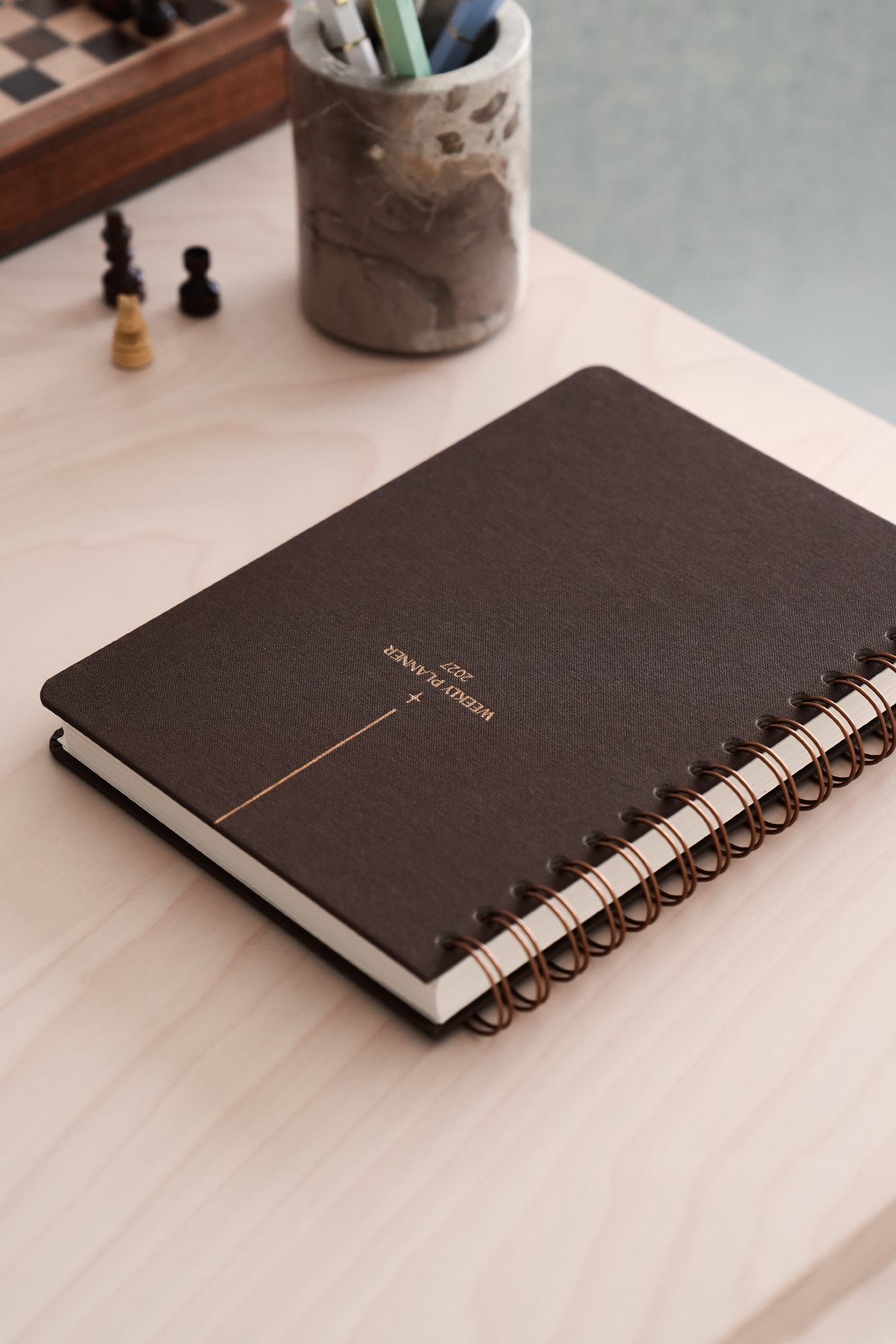Matt Notebook 2027 Yılı A5 Keten Ajanda Spiralli 15x21 cm - 12 Aylık Kahverengi