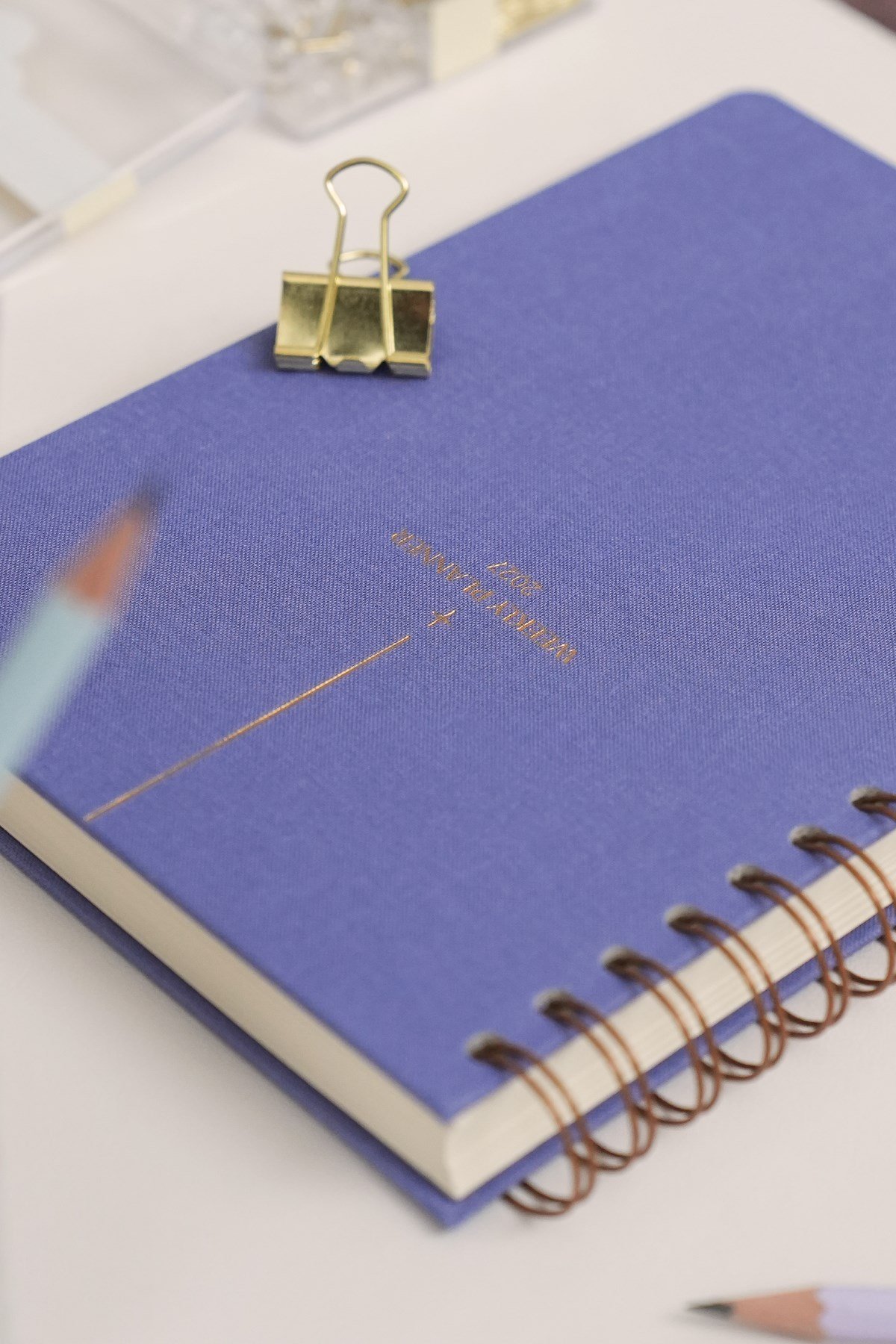 Matt Notebook 2027 Yılı A5 Keten Ajanda Spiralli 15x21 cm - 12 Aylık Lila